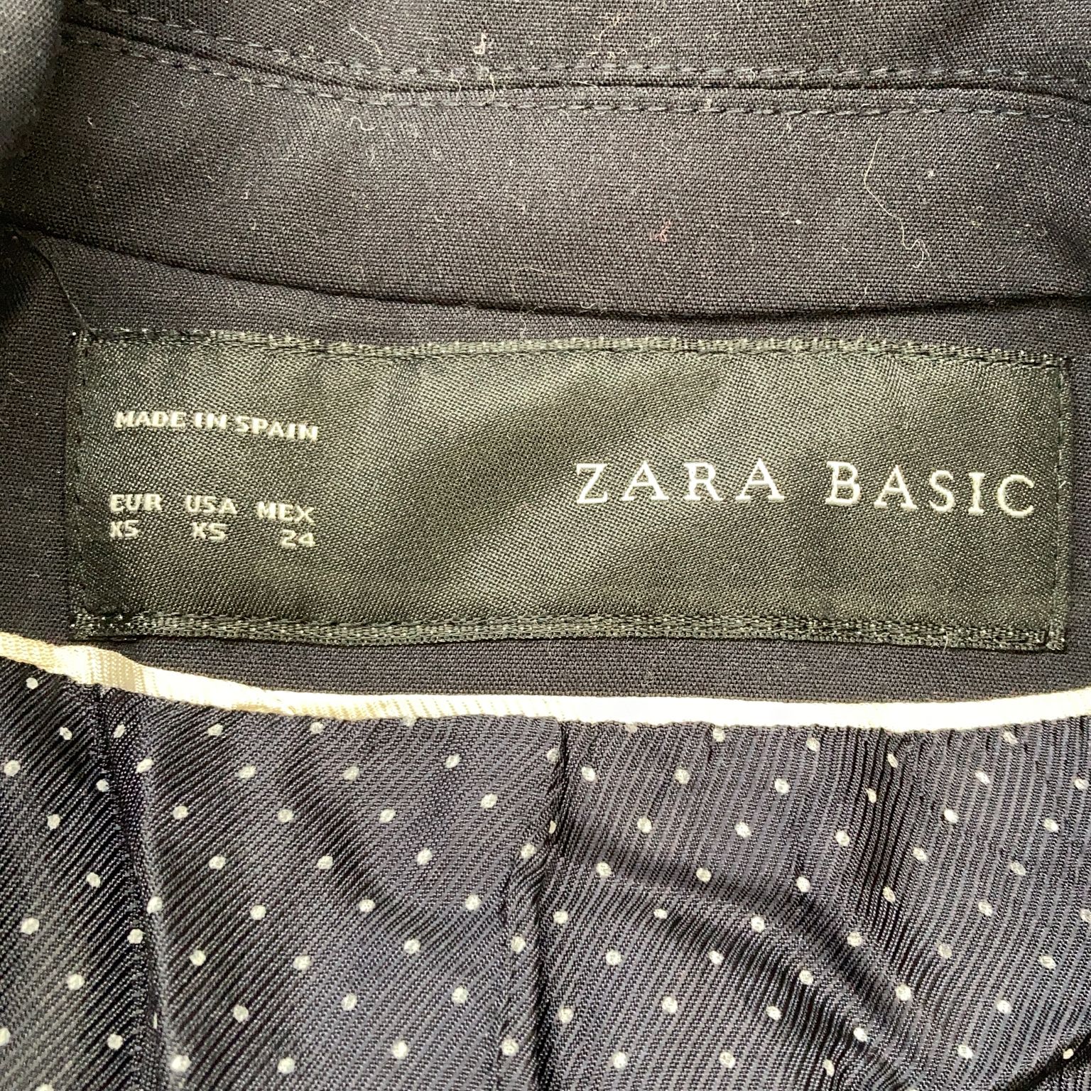 Zara Basic