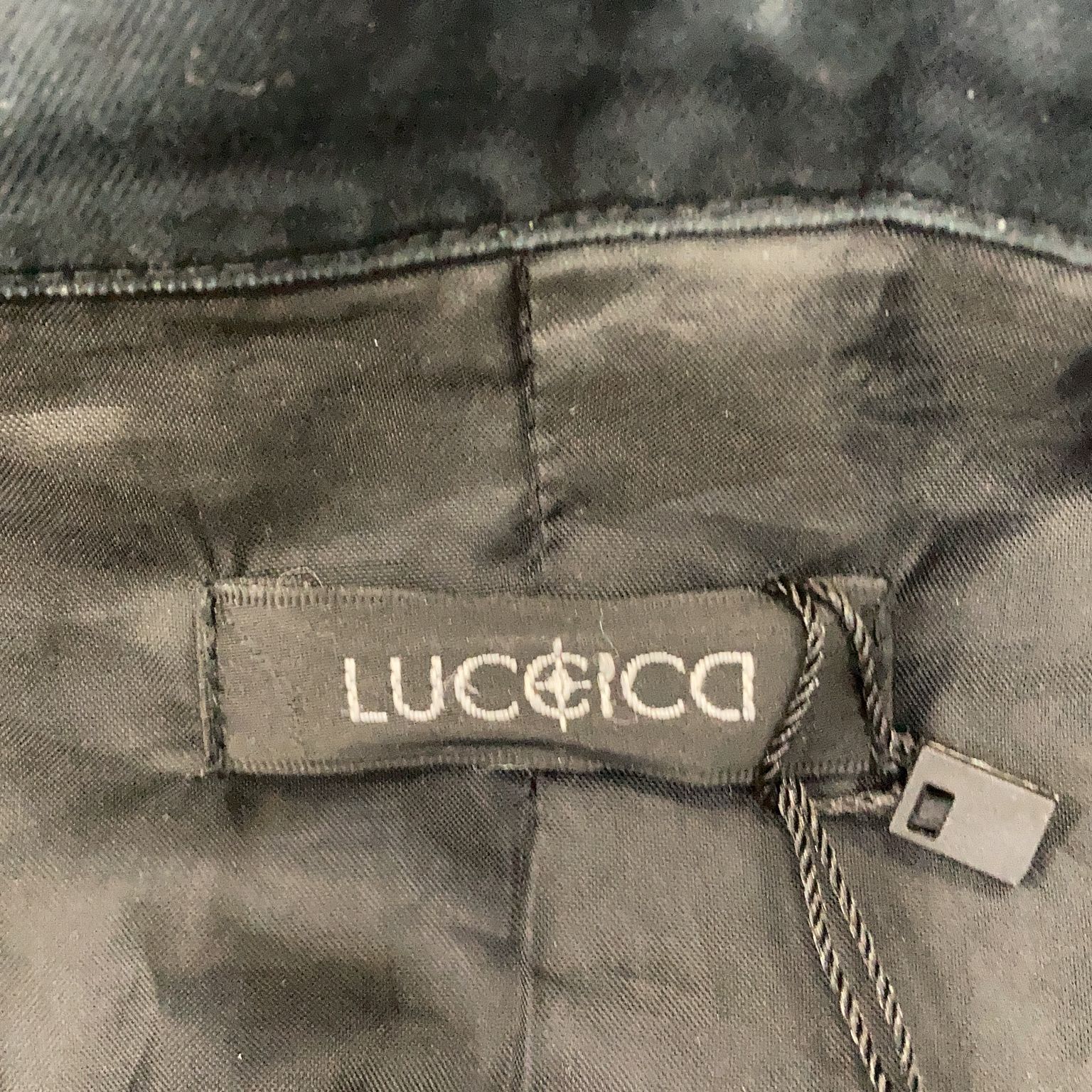 Luccica