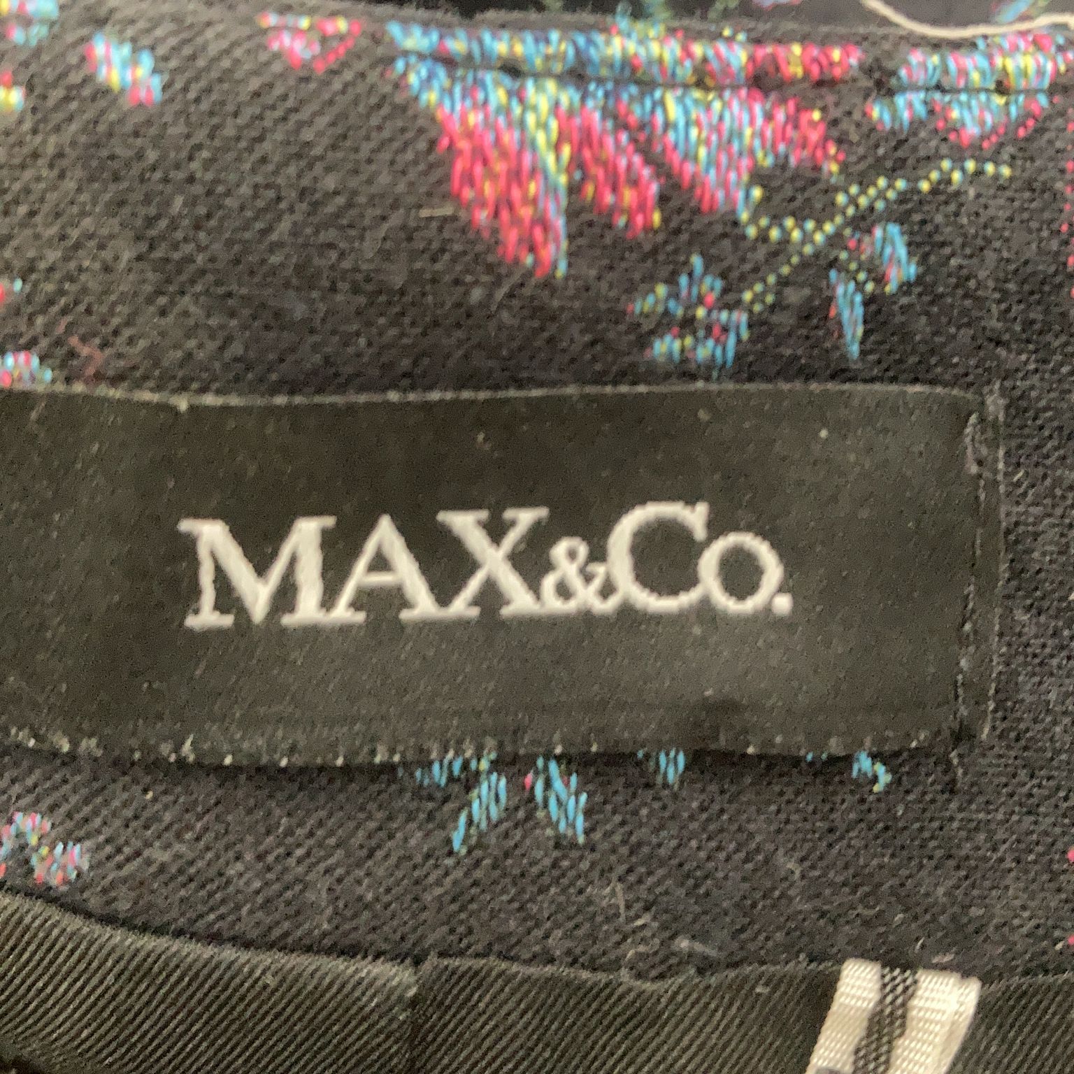 Max  Co