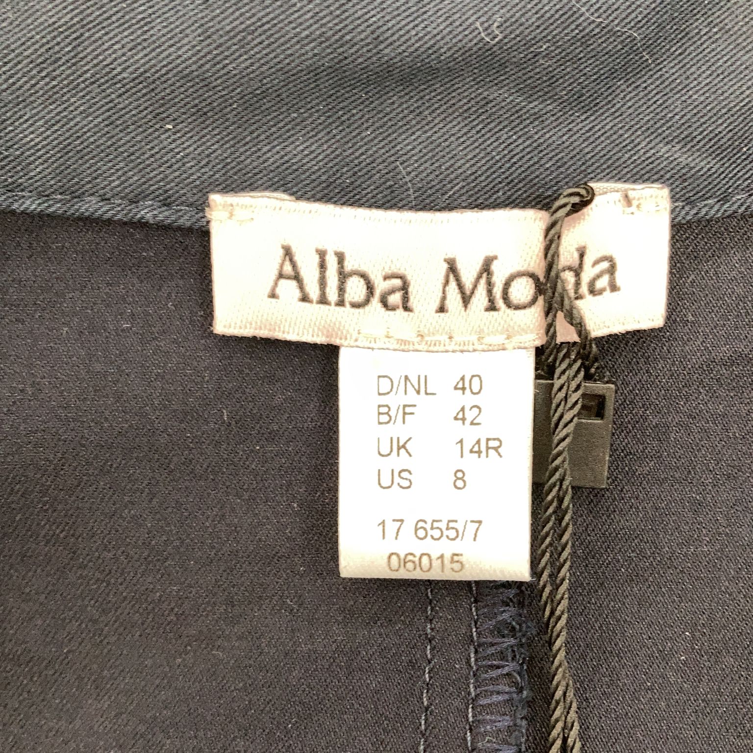 Alba Moda