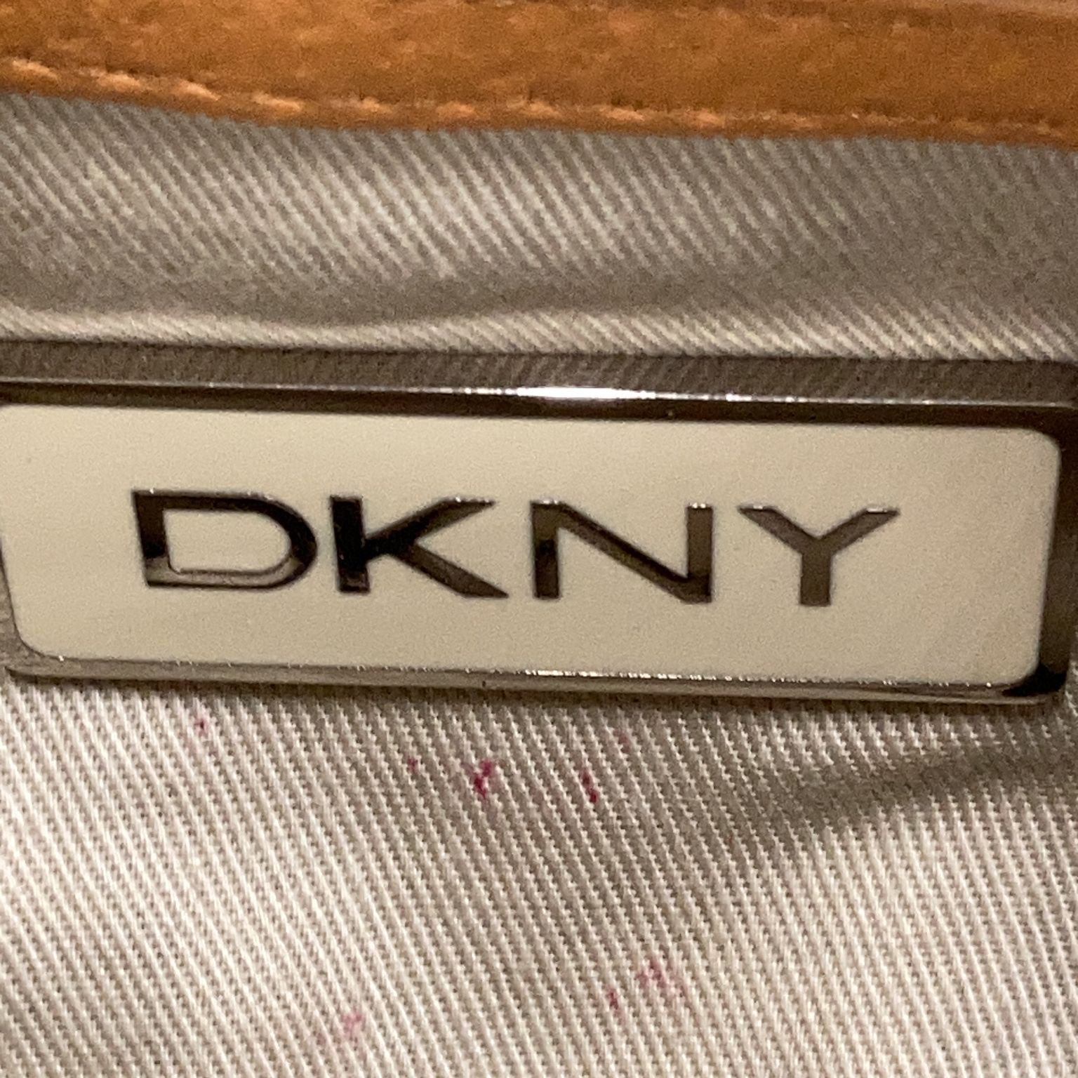 DKNY