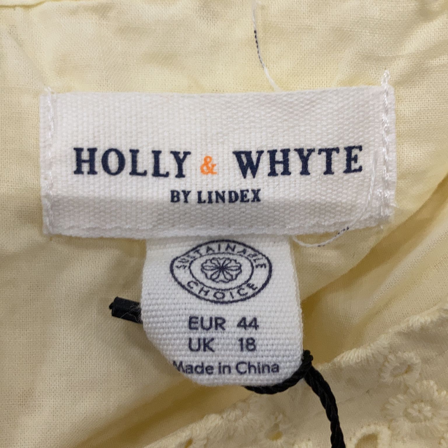 Holly  Whyte by Lindex