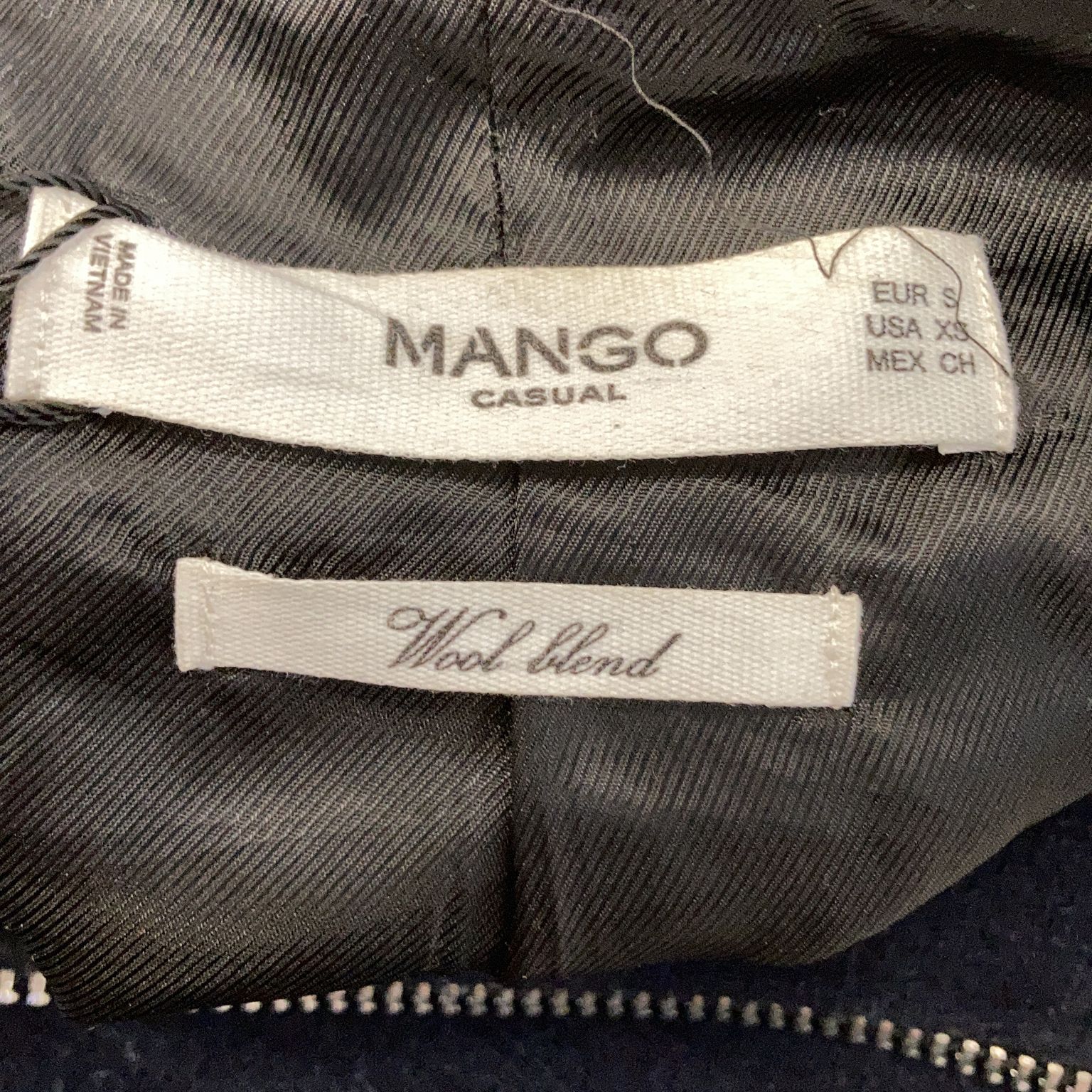 Mango Casual