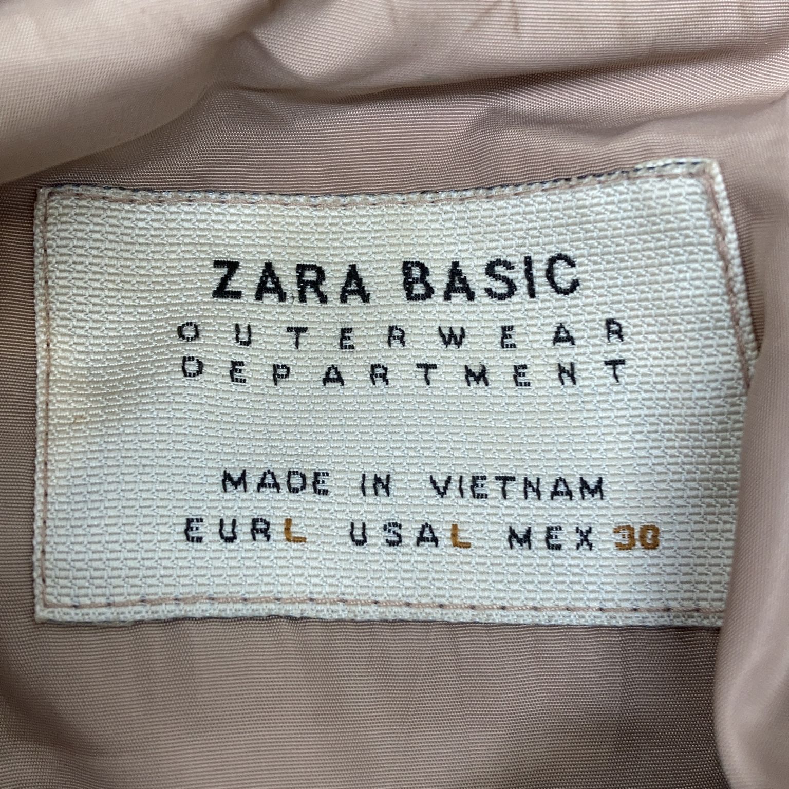 Zara Basic