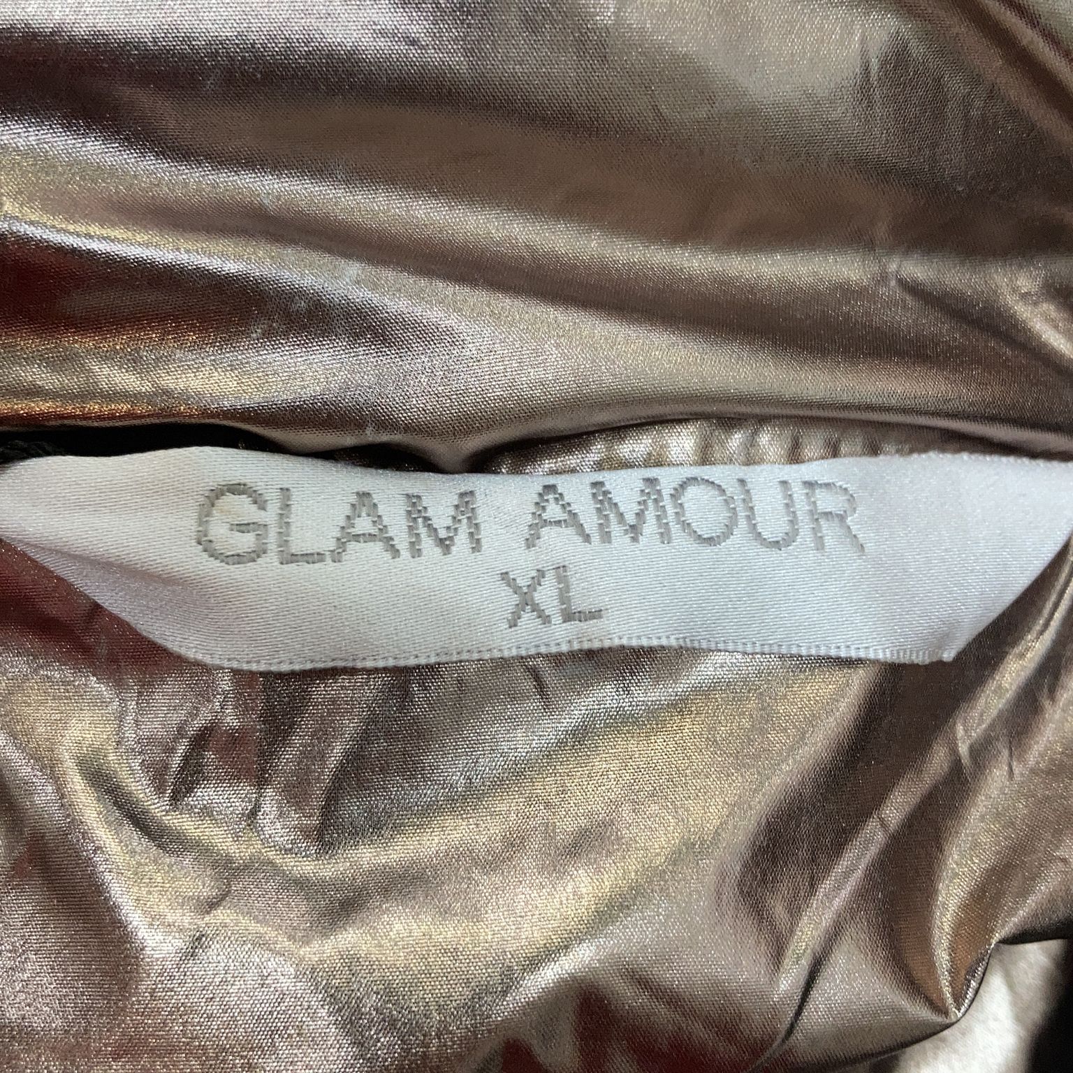 Glam Amour