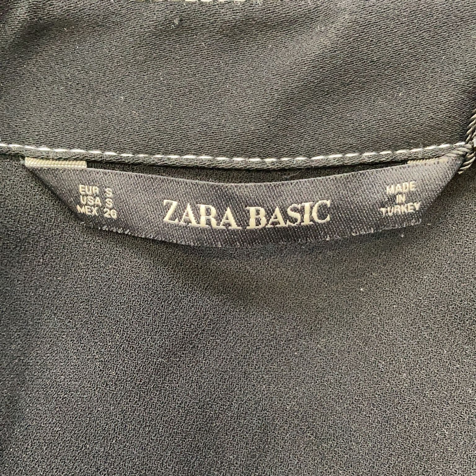 Zara Basic