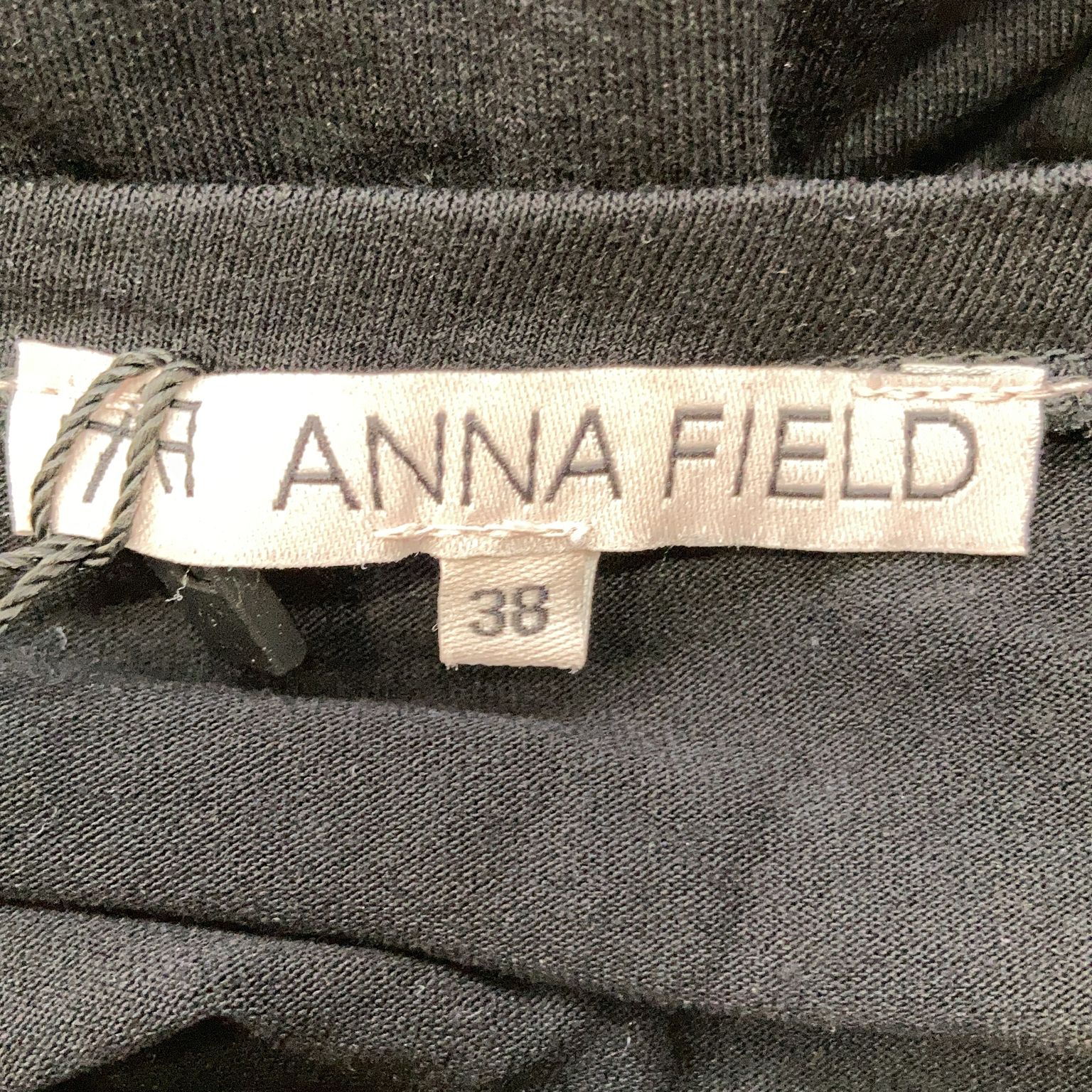 Anna Field