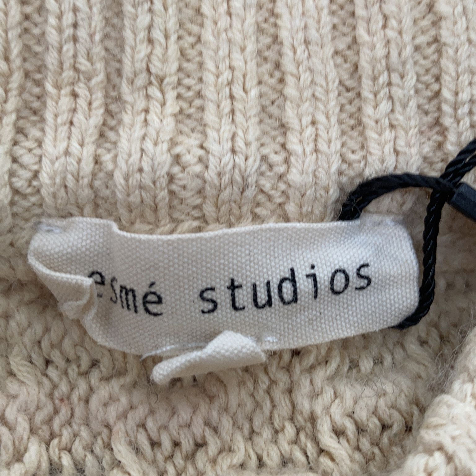 Esmé Studios