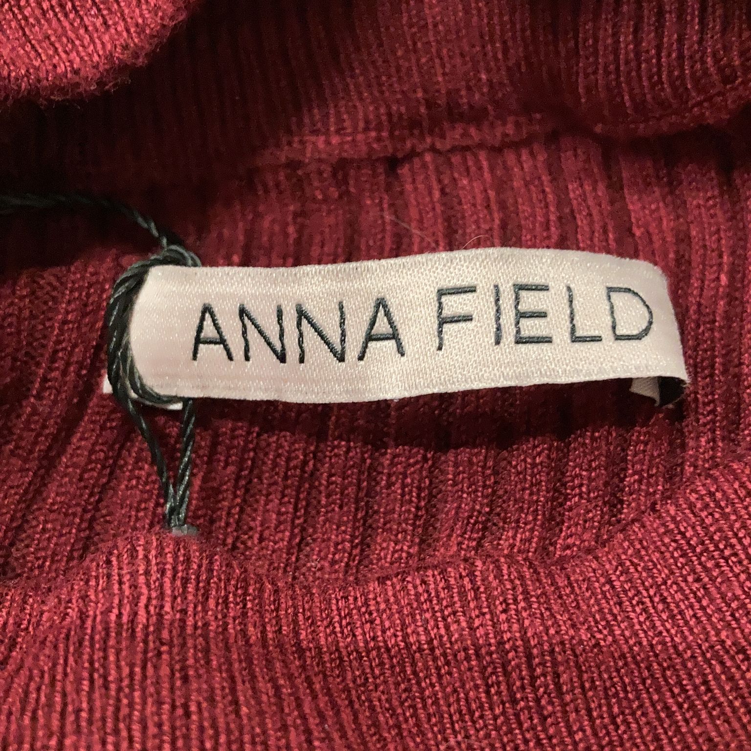 Anna Field