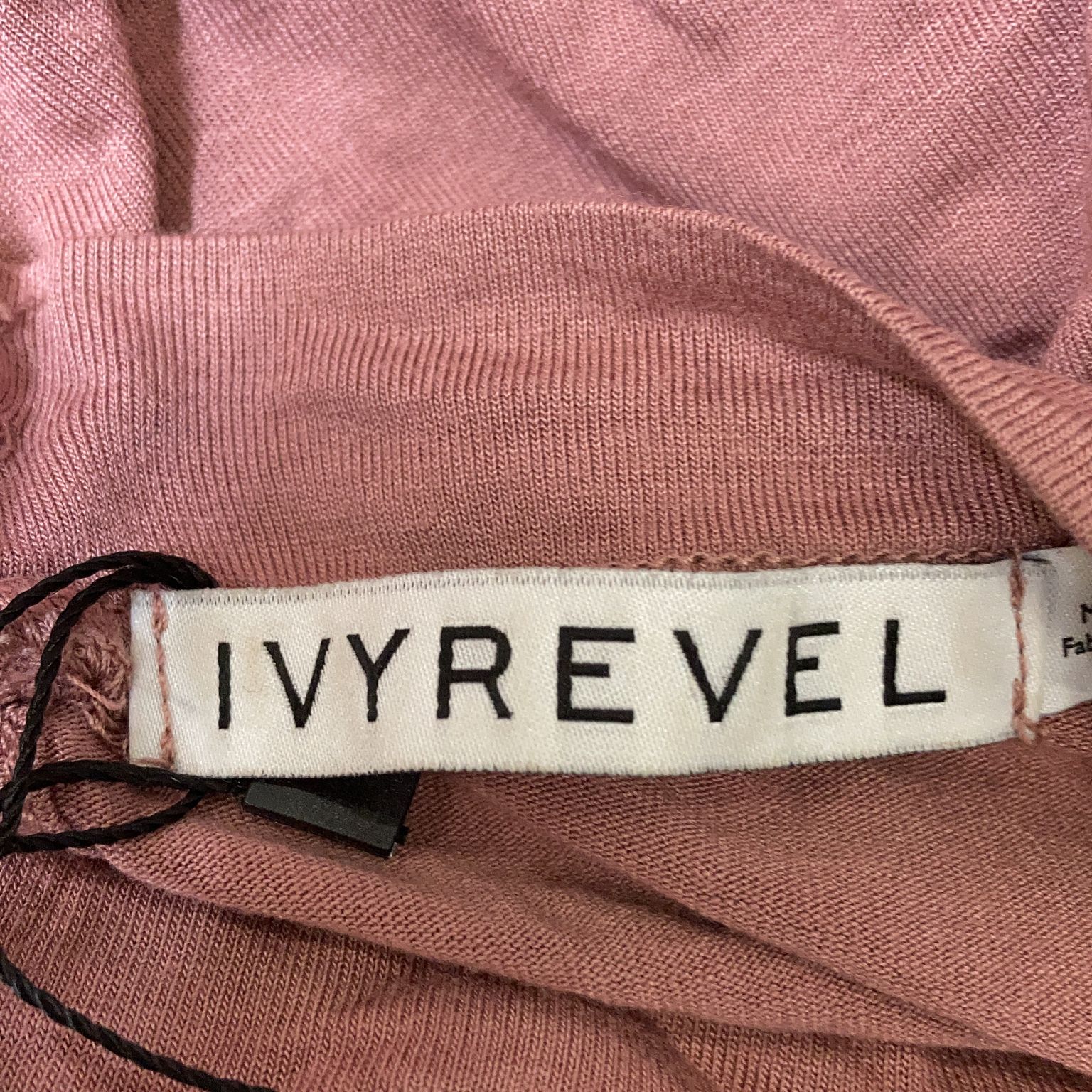 Ivyrevel