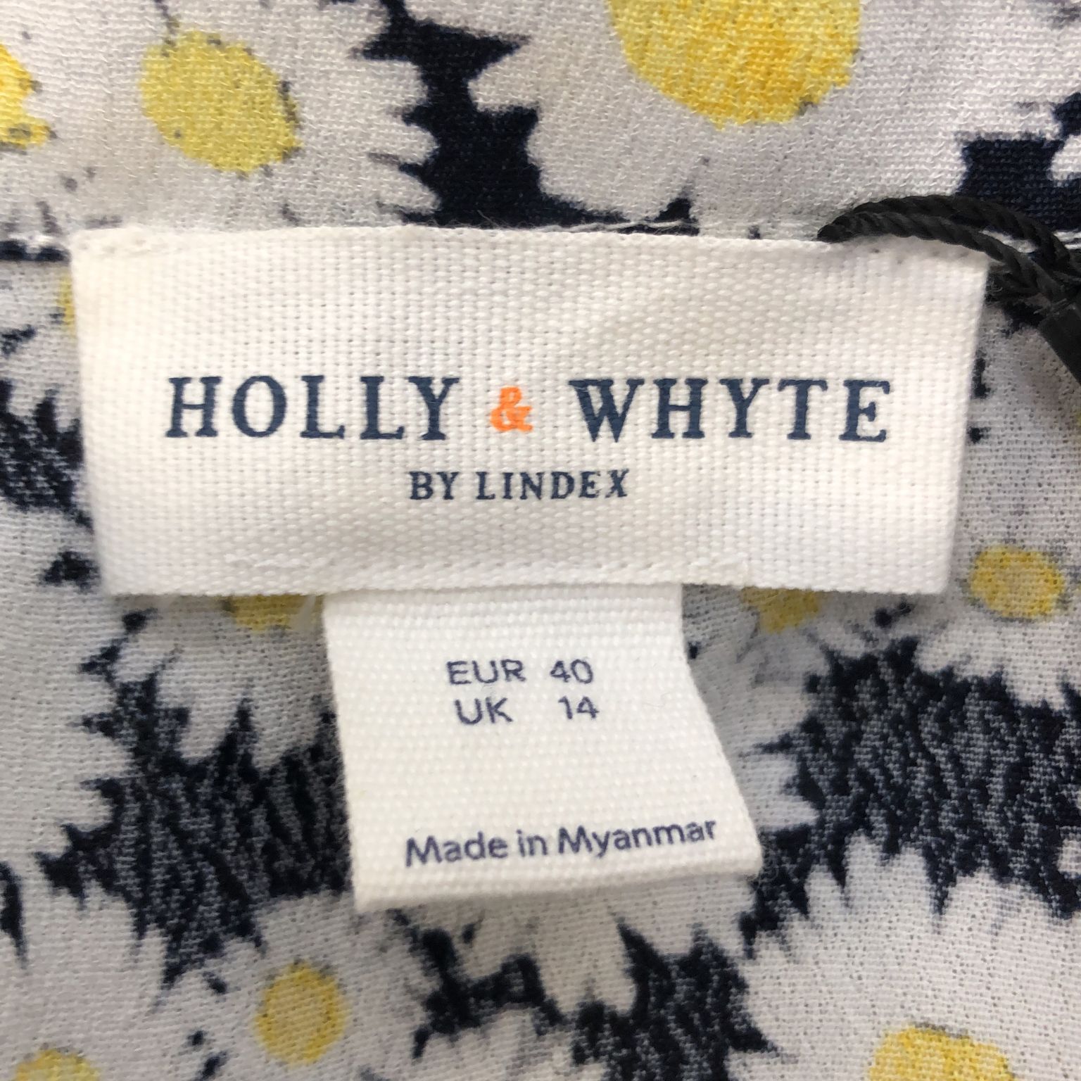 Holly  Whyte by Lindex