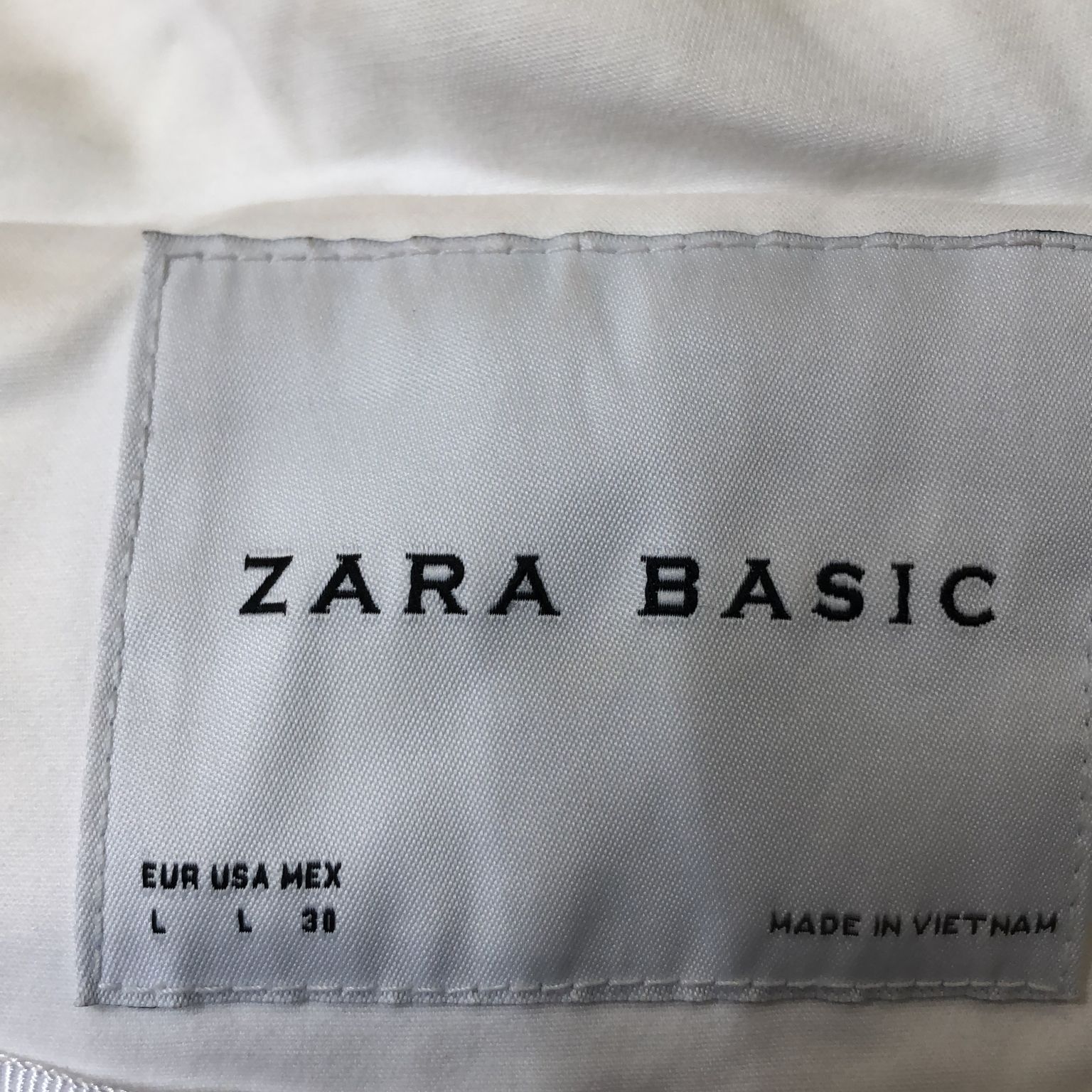 Zara Basic