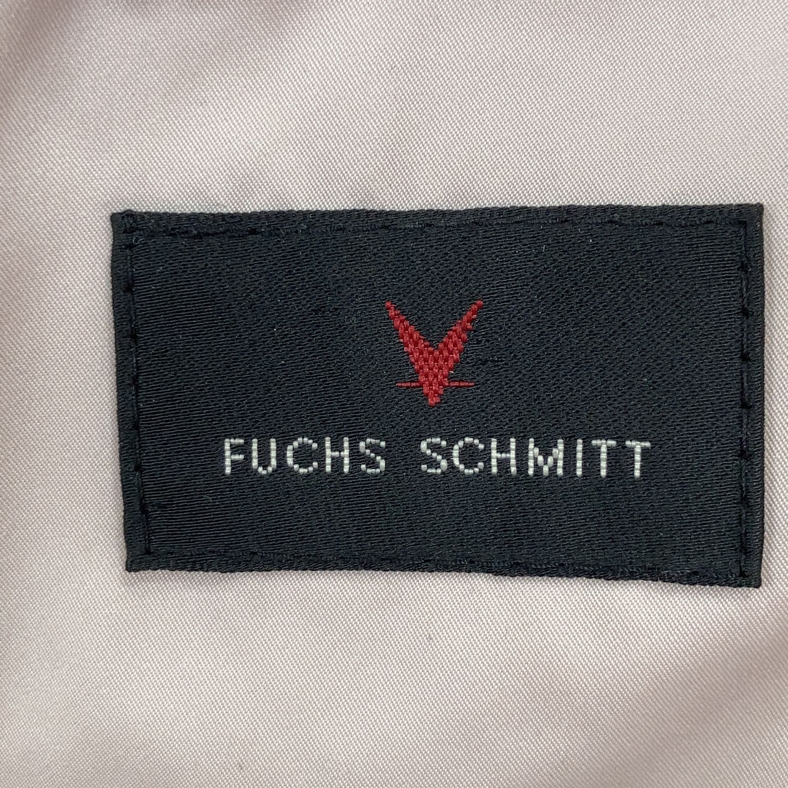 Fuchs Schmitt