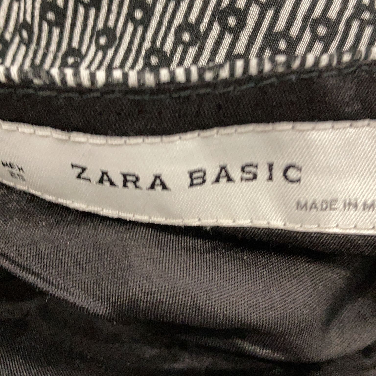 Zara Basic