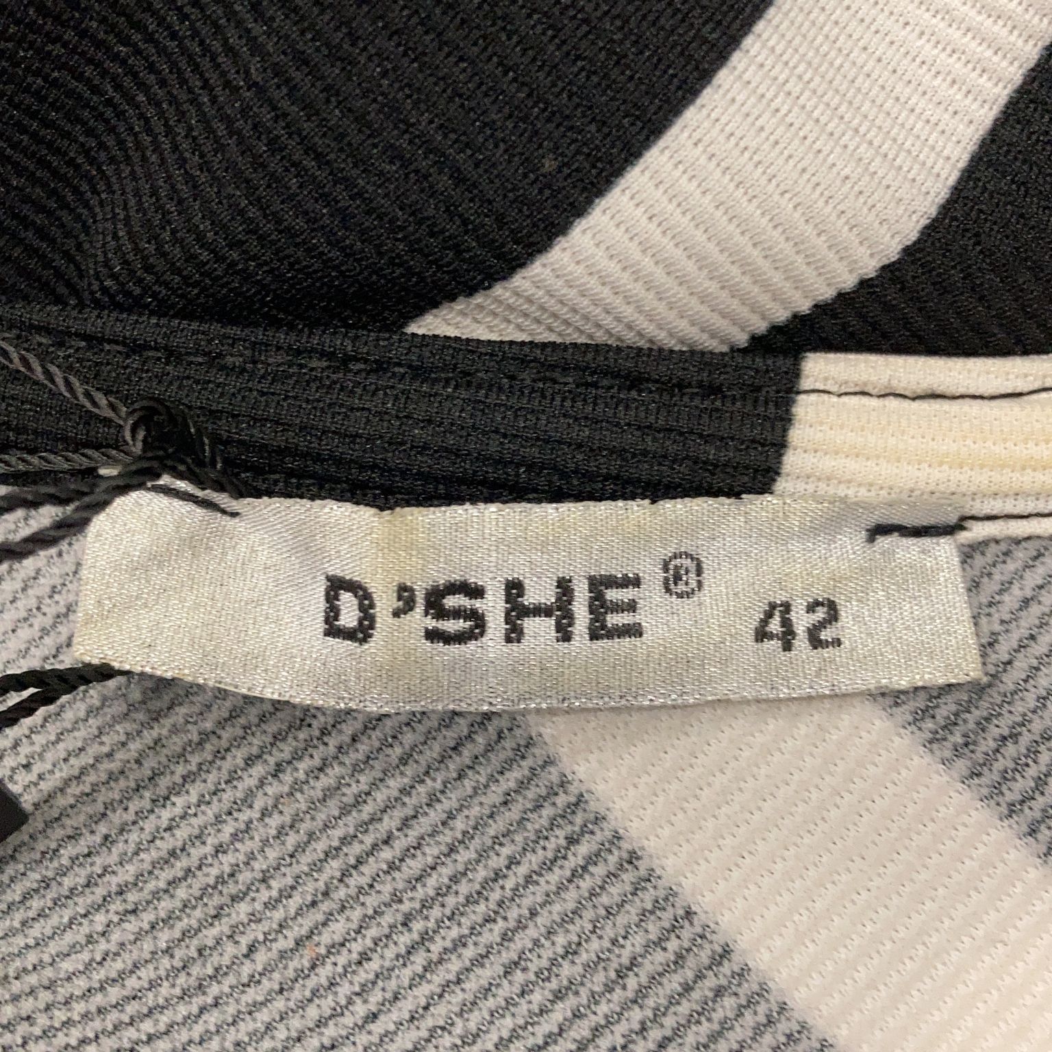 D'She