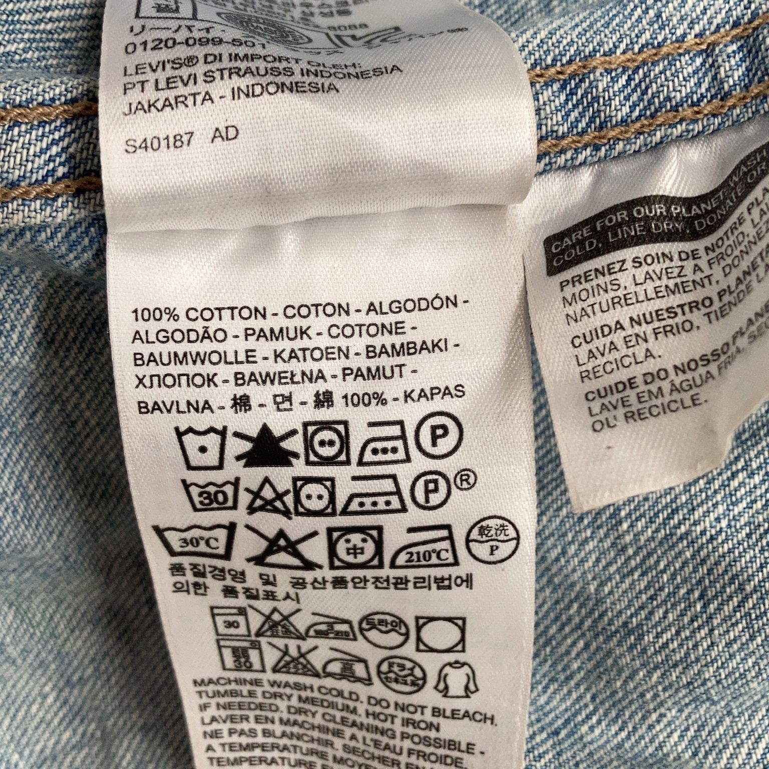 Levi Strauss  Co