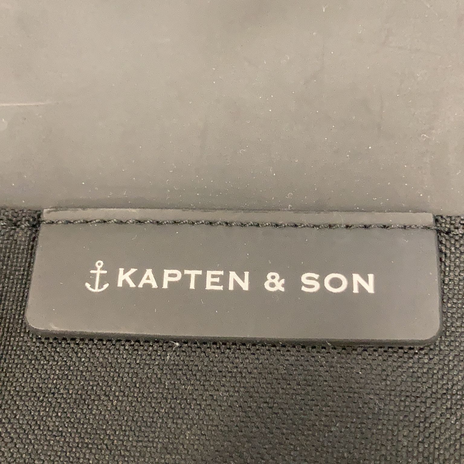 Kapten  Son