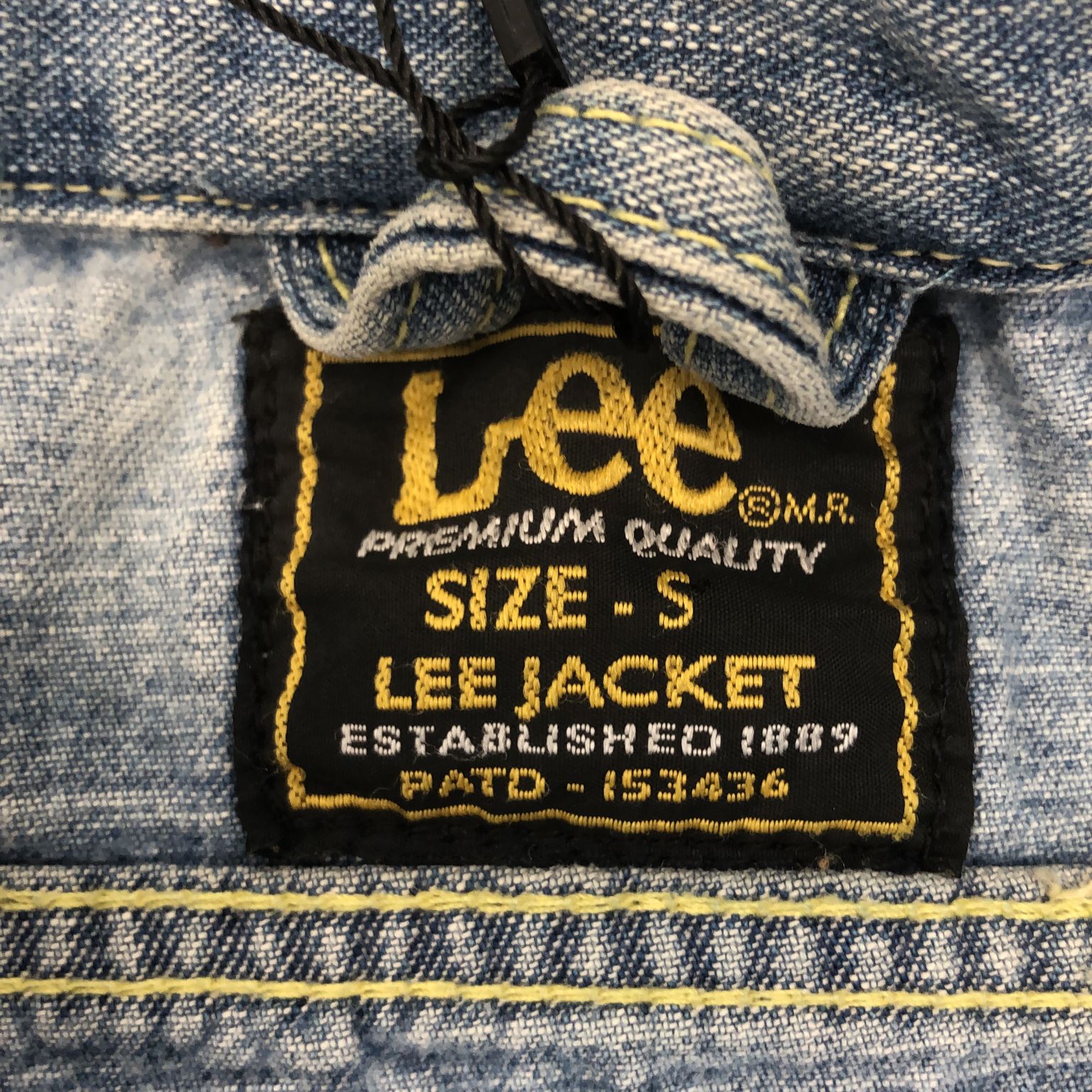 Lee