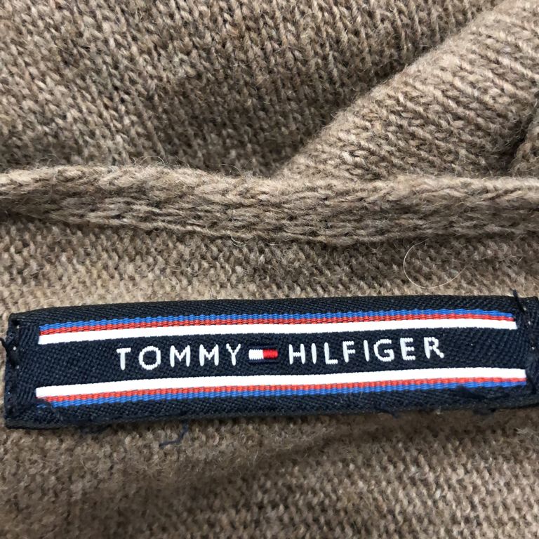 Tommy Hilfiger