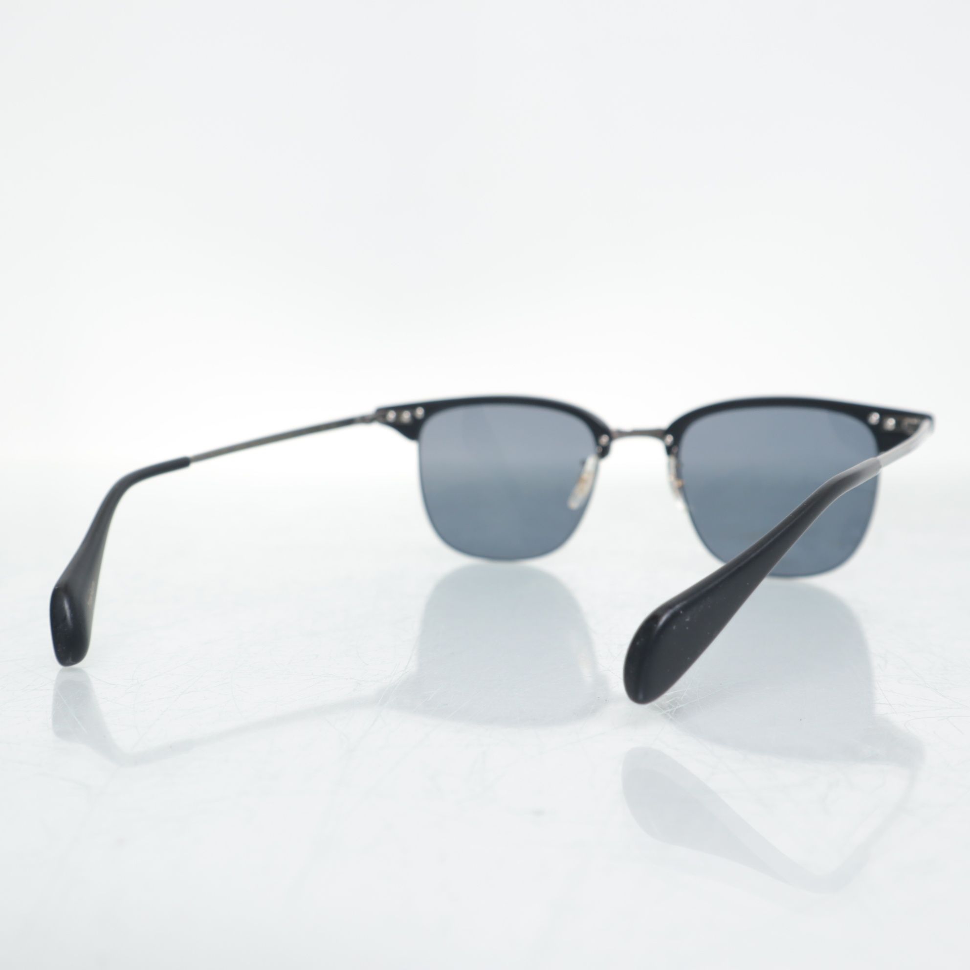 Oliver Peoples