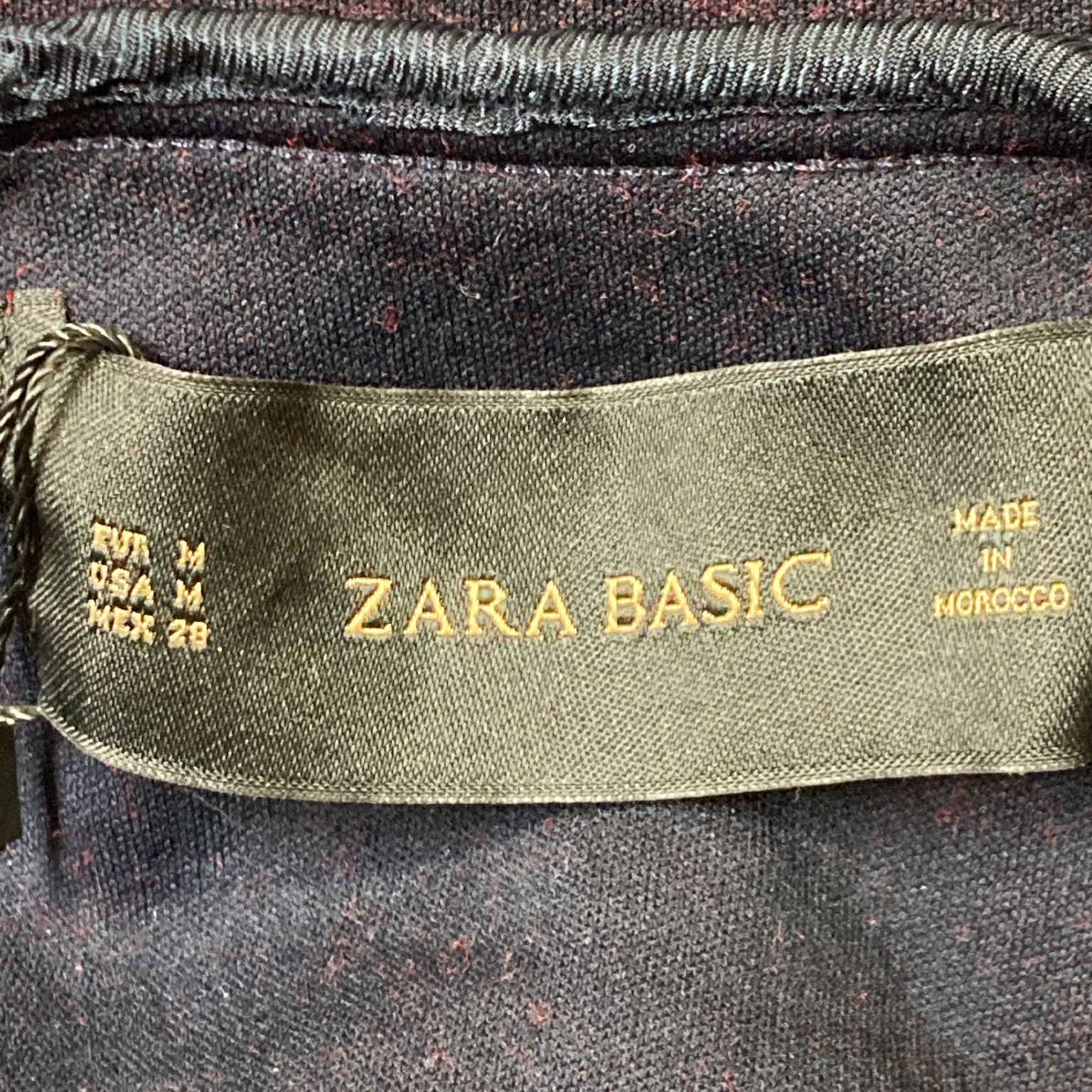 Zara Basic