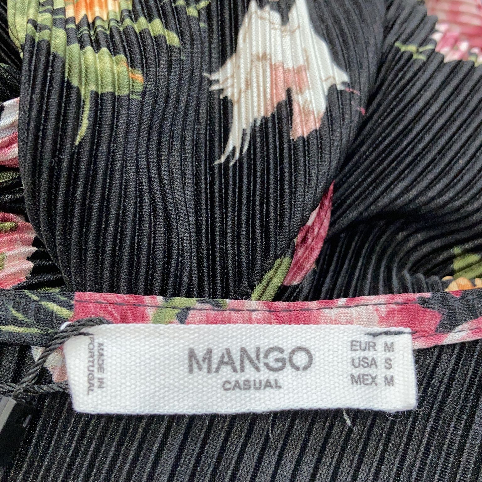 Mango Casual