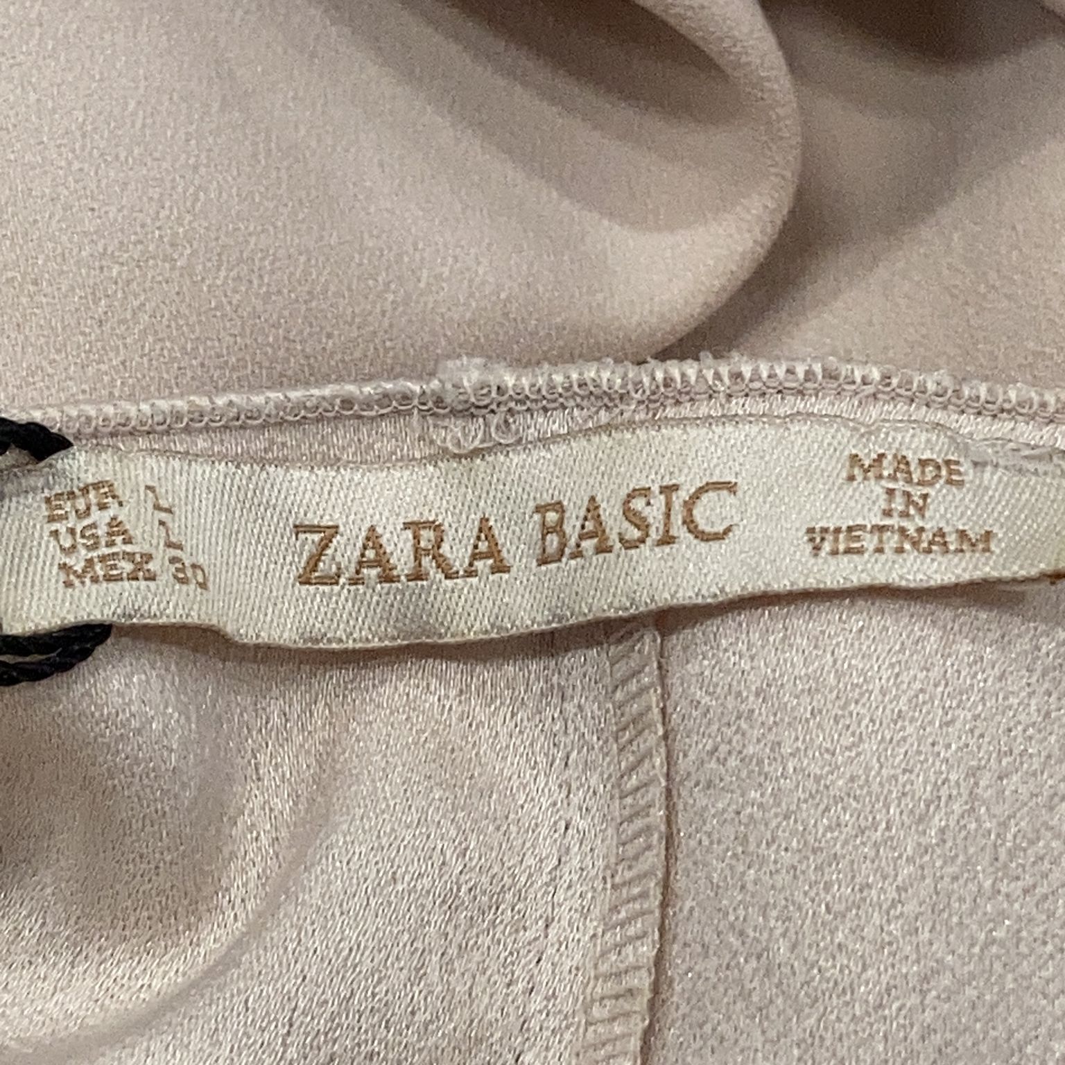 Zara Basic