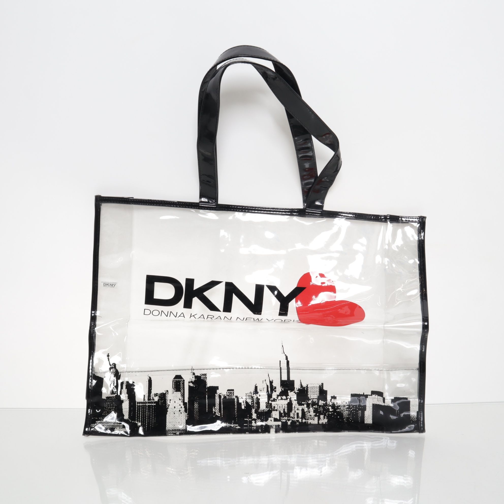 DKNY