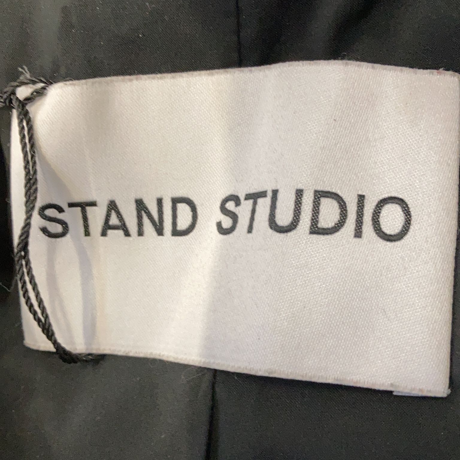 Stand Studio