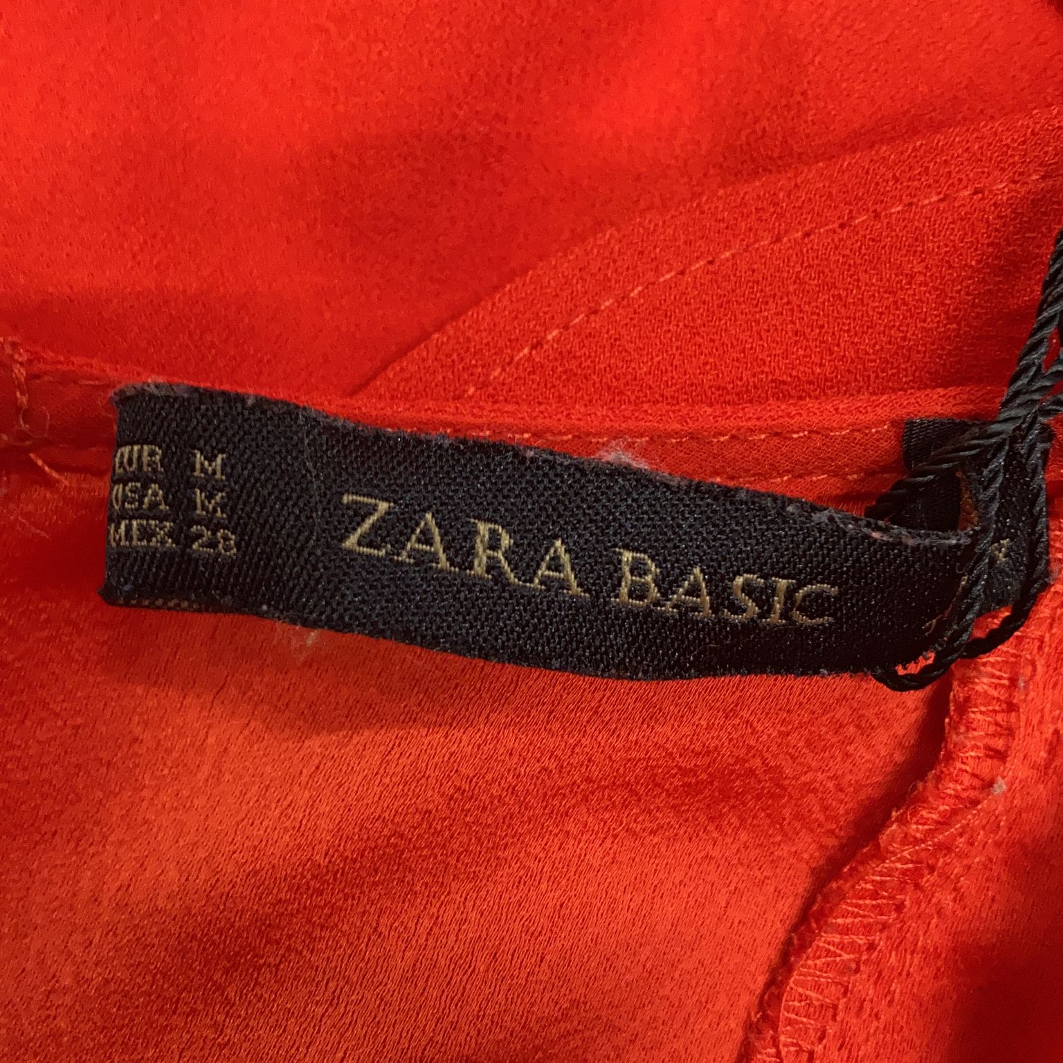 Zara Basic