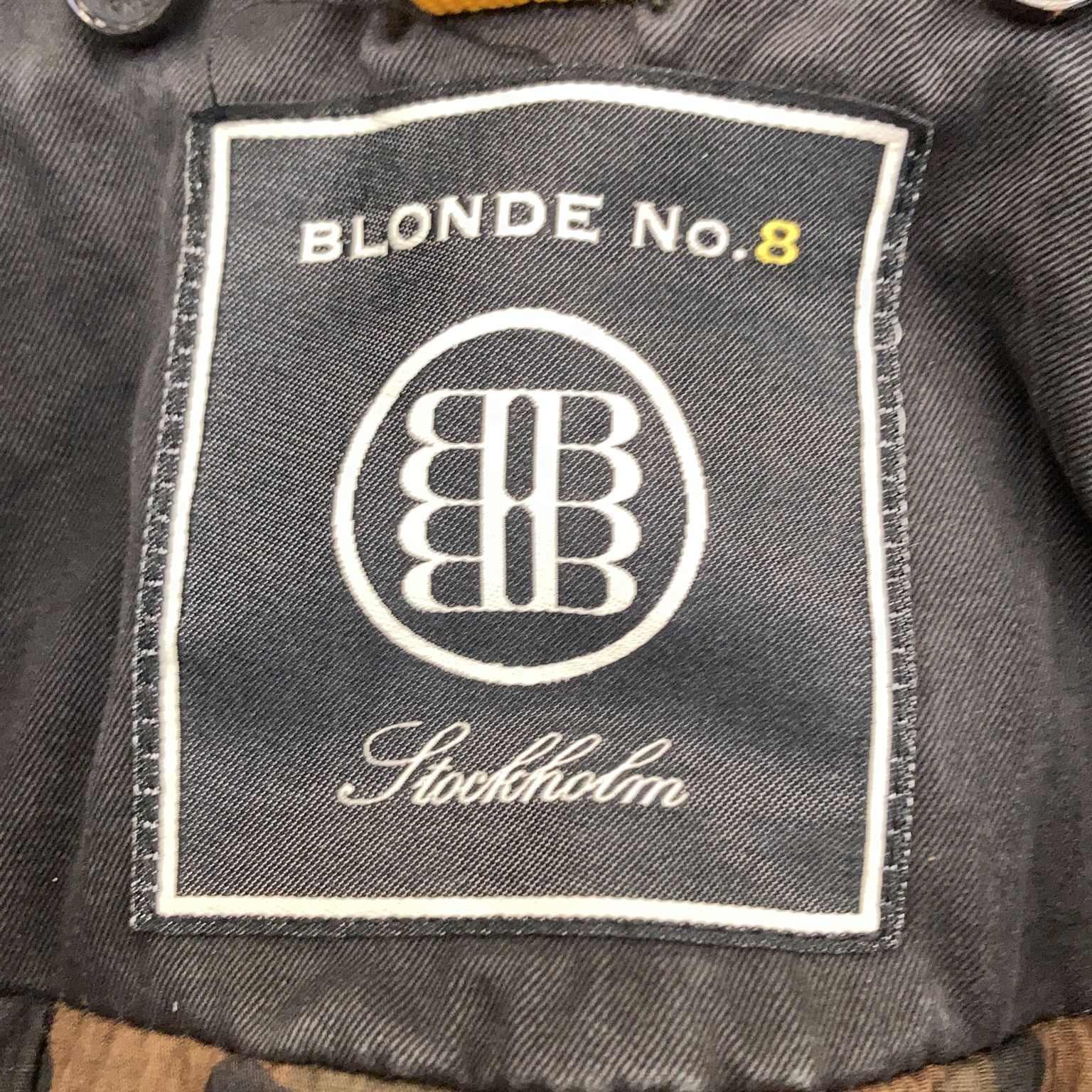 Blonde No8