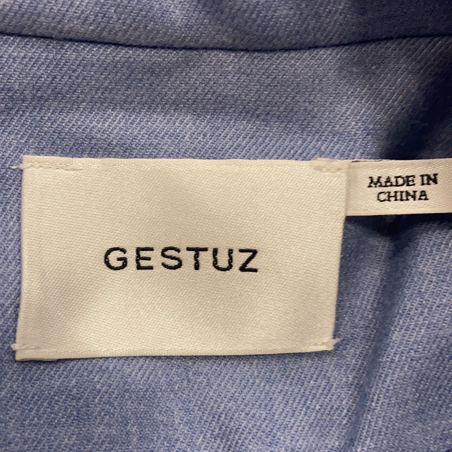 Gestuz