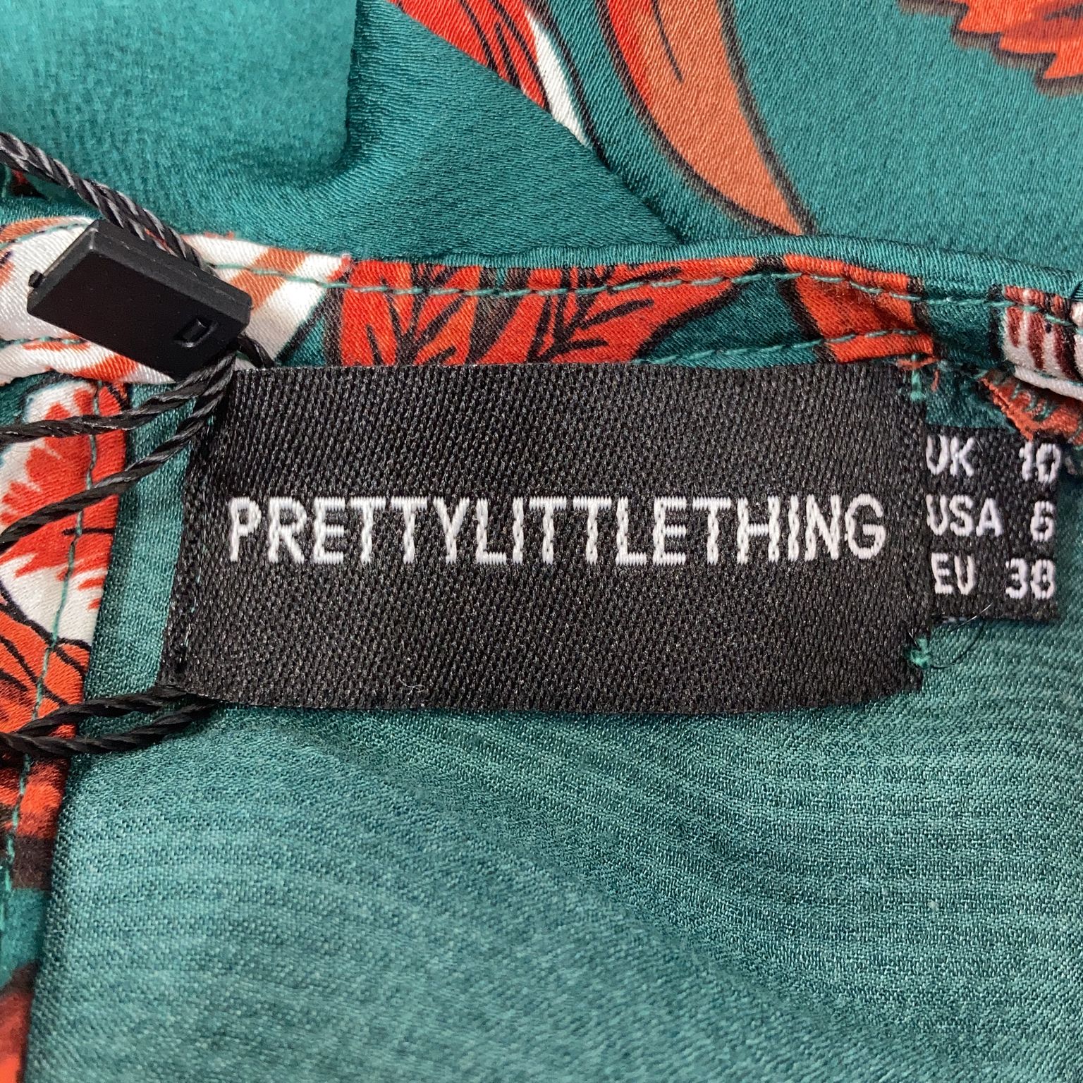 PrettyLittleThing