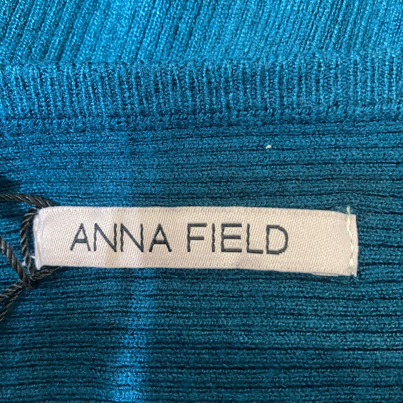 Anna Field