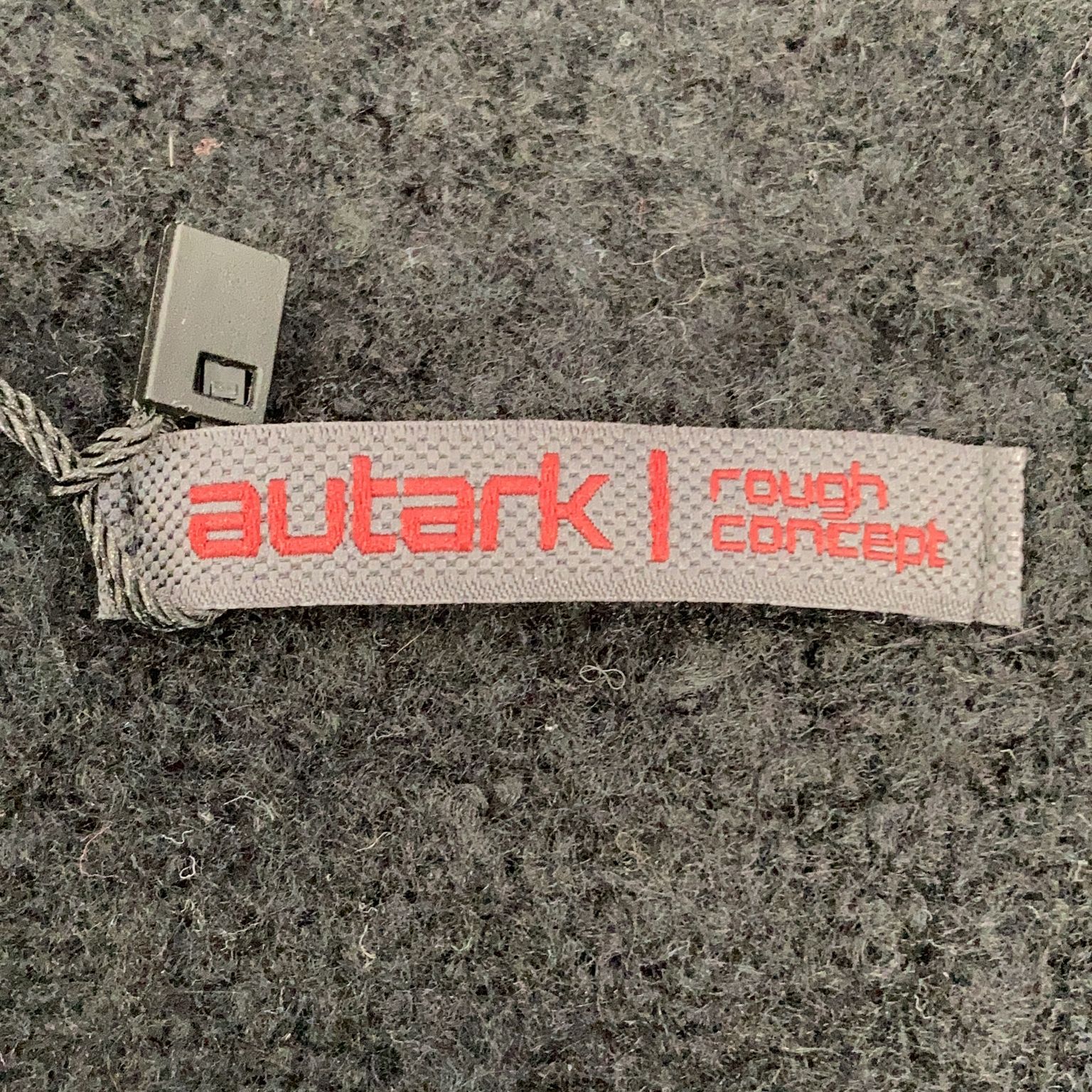 Autark