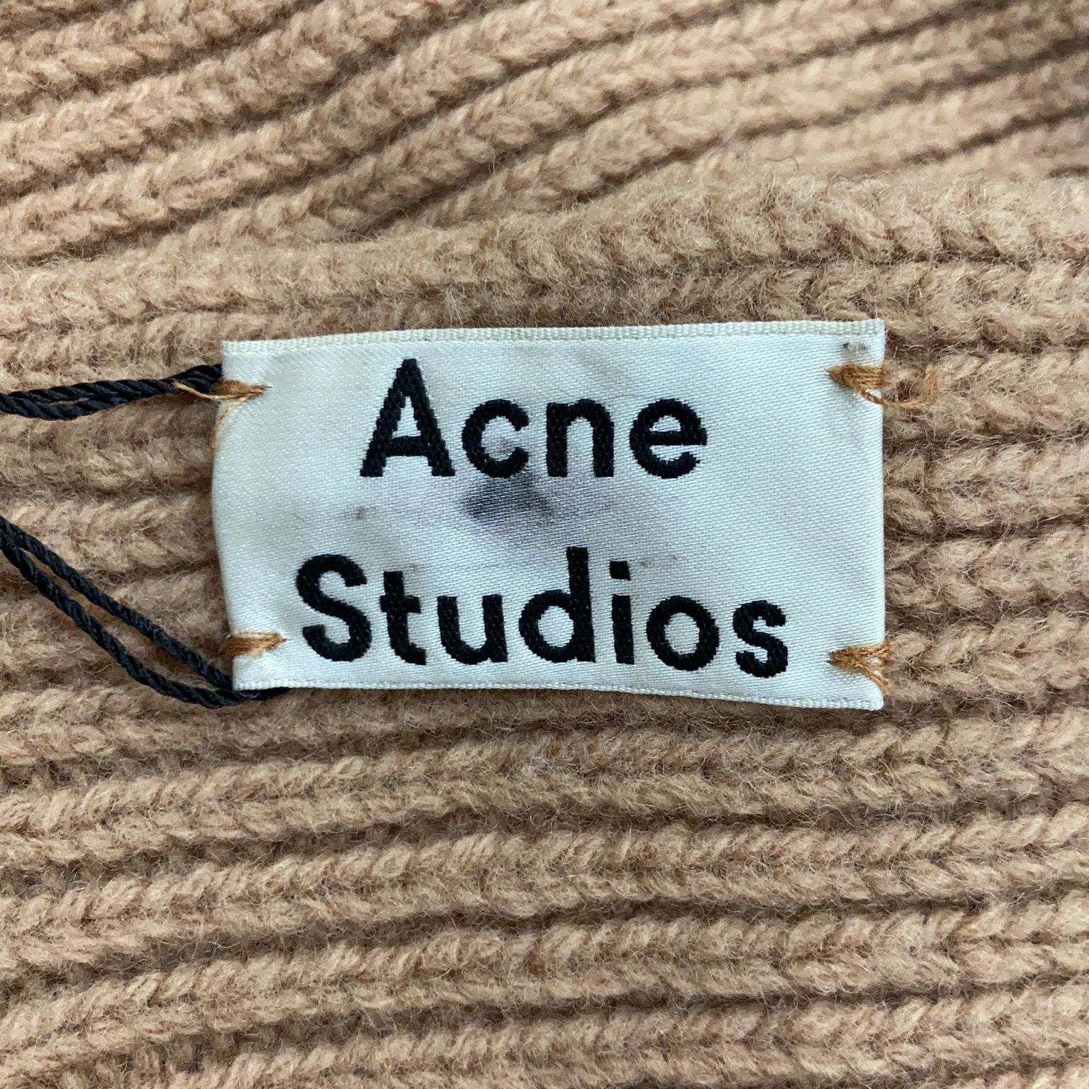 Acne Studios