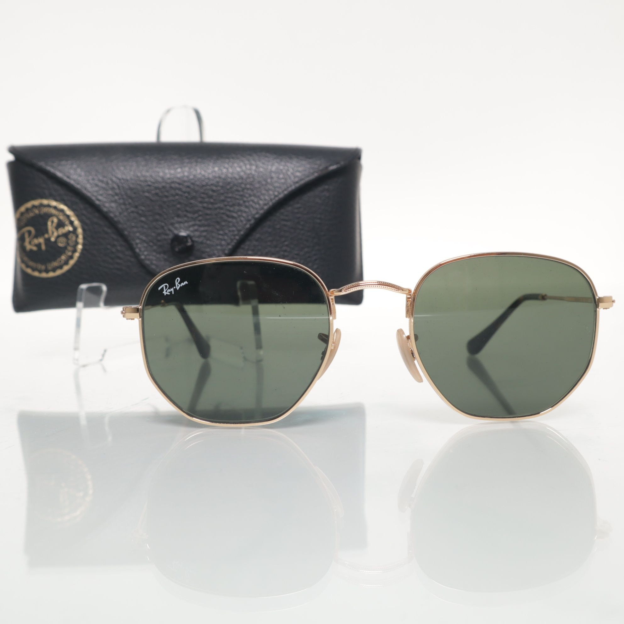 Ray-Ban