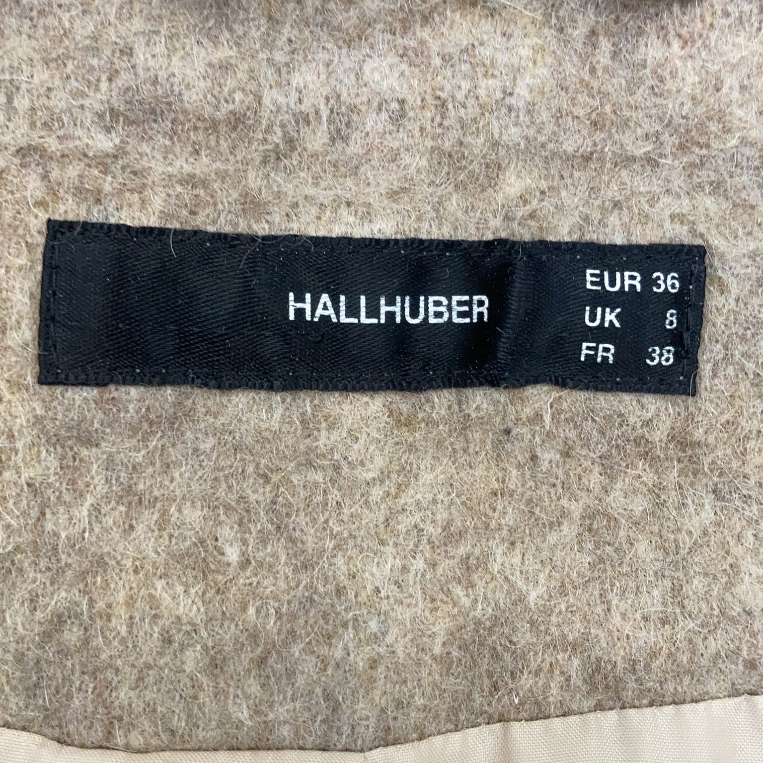 Hallhuber