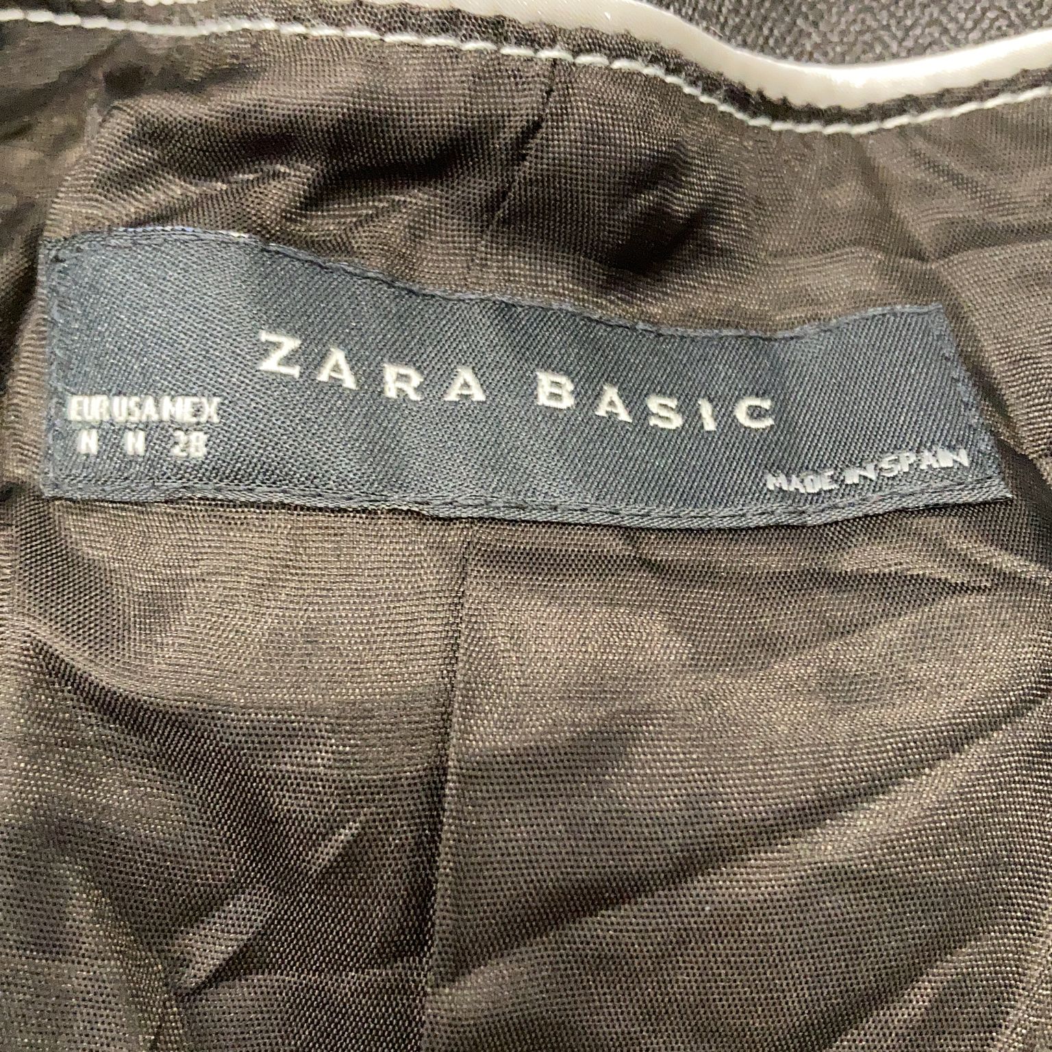 Zara Basic