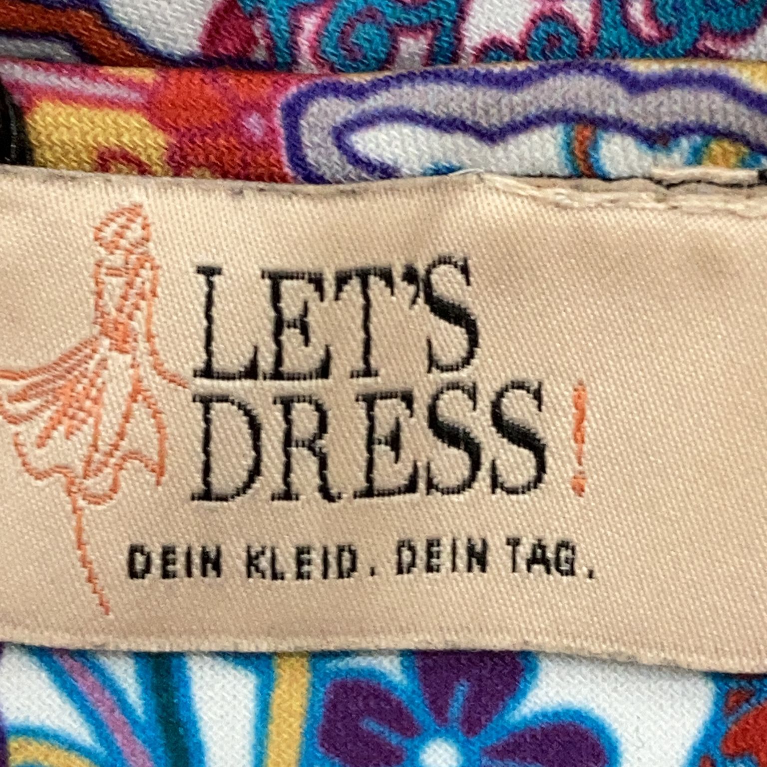 Let's Dress