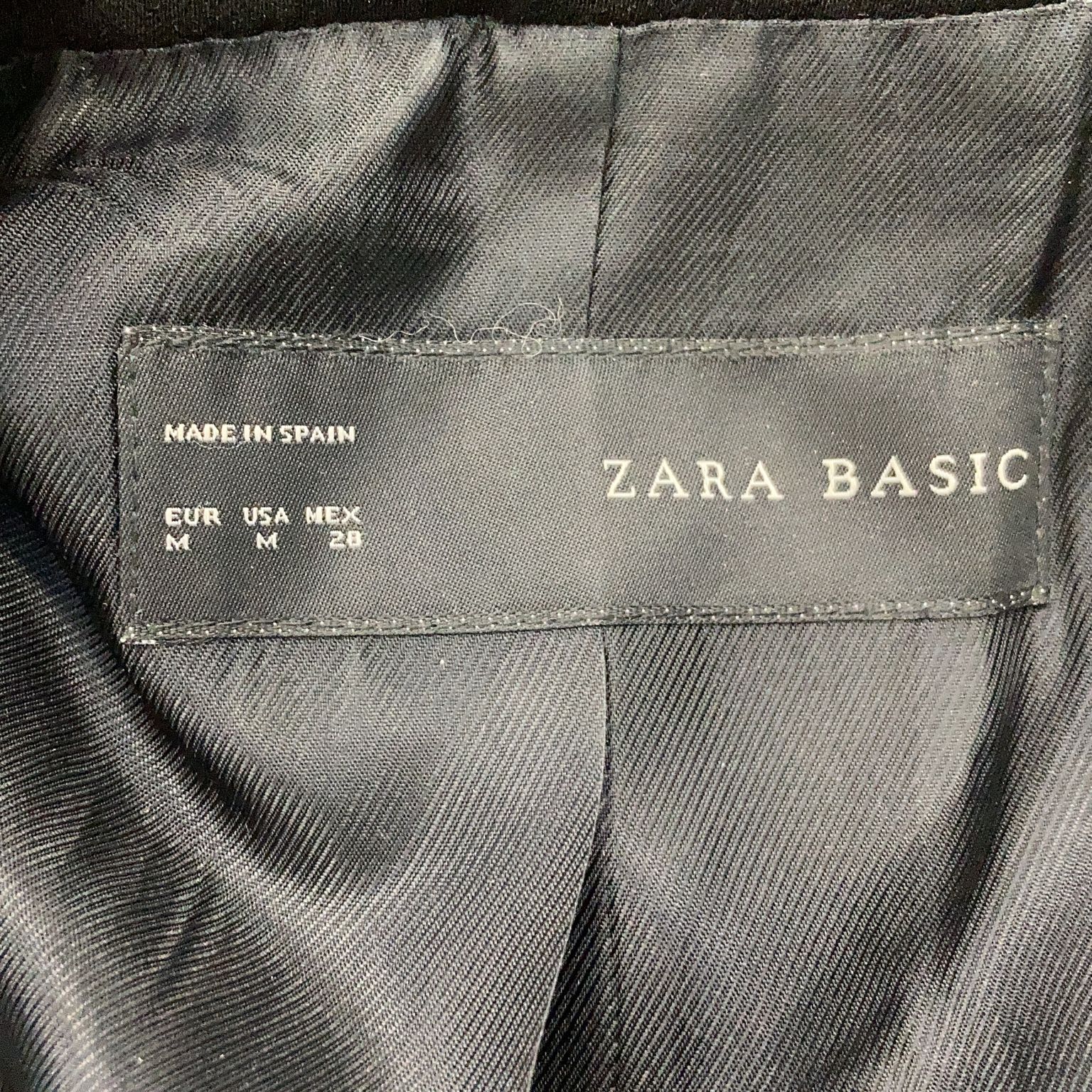 Zara Basic