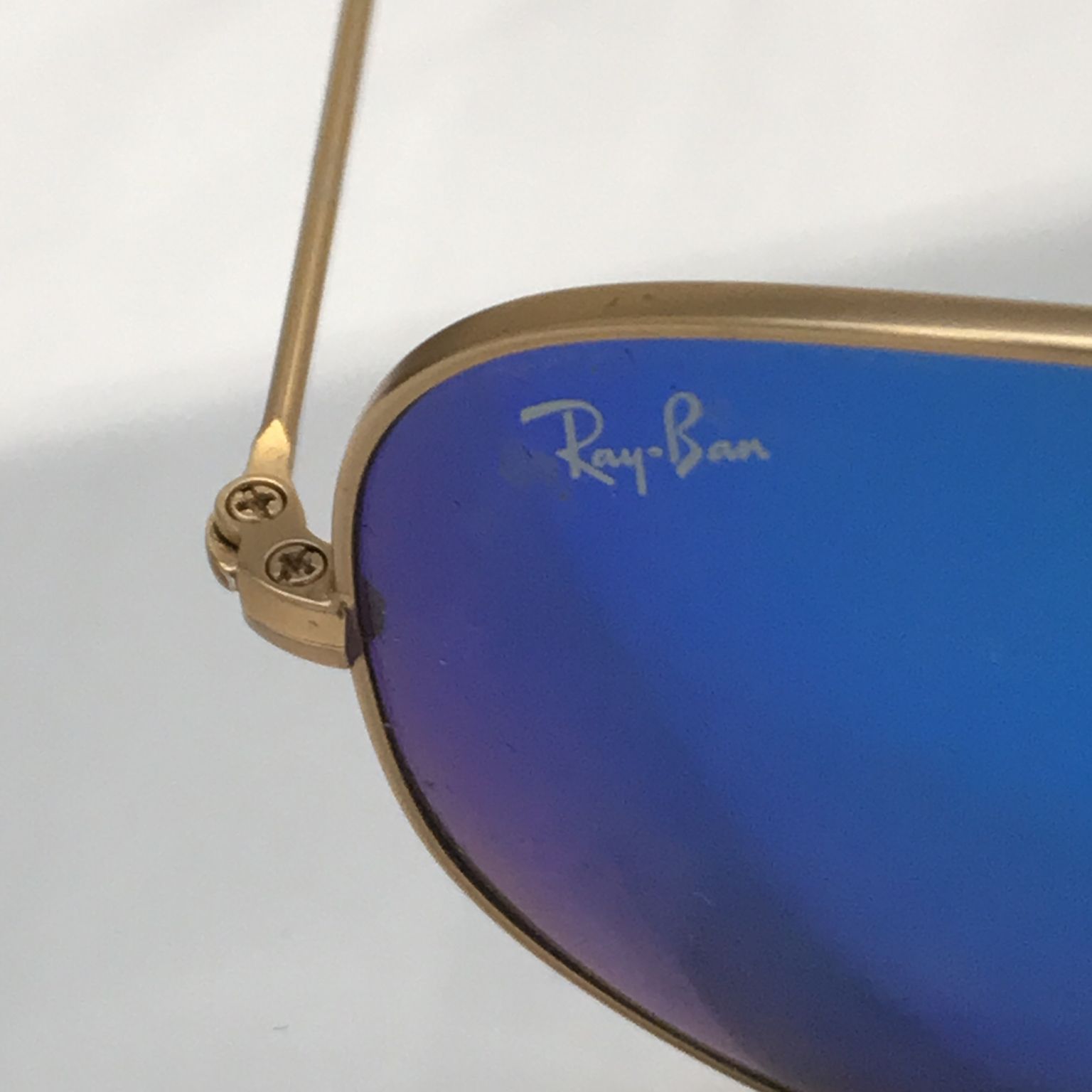 Ray-Ban