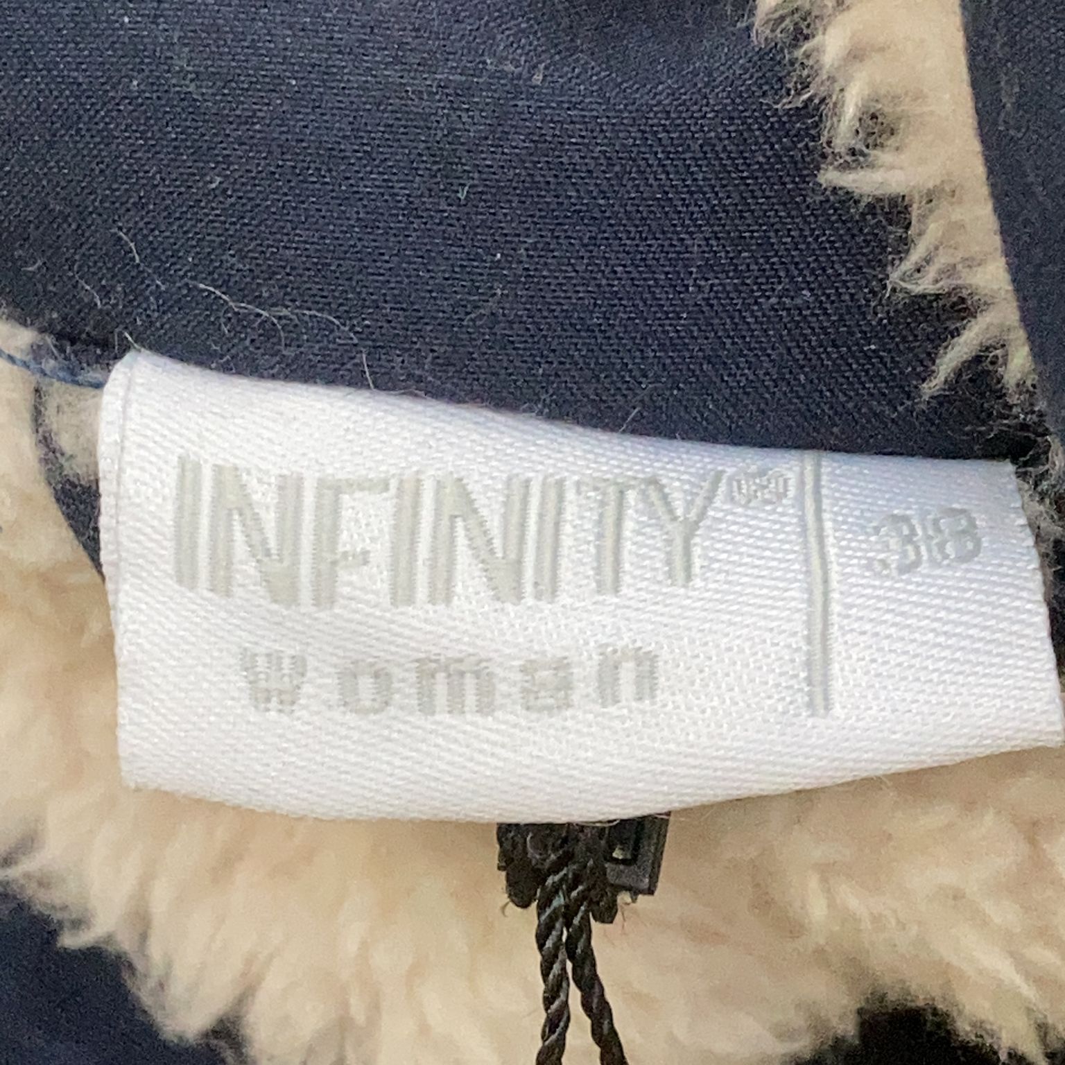 Infinity Woman