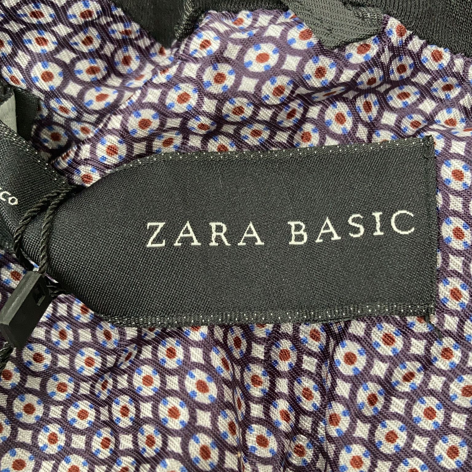 Zara Basic