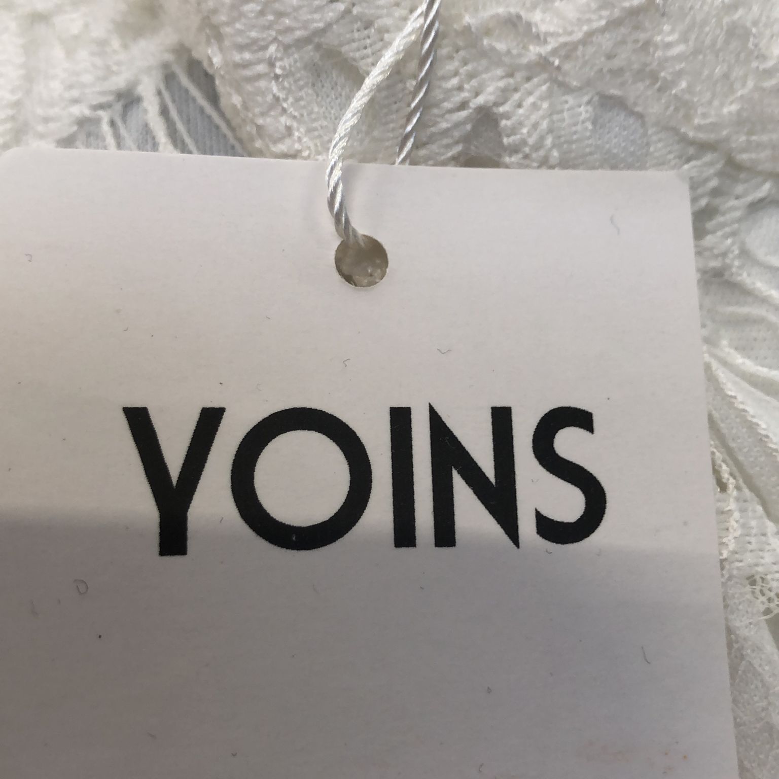 Yoins