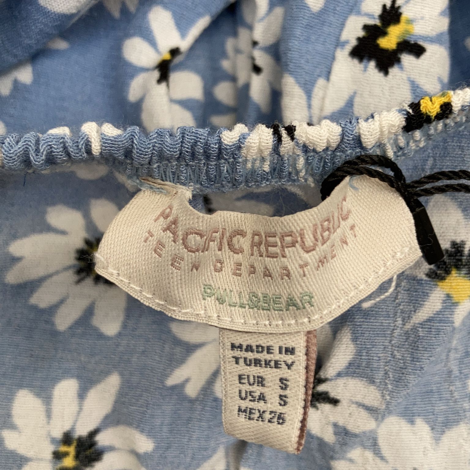 Pacific Republic Pull  Bear