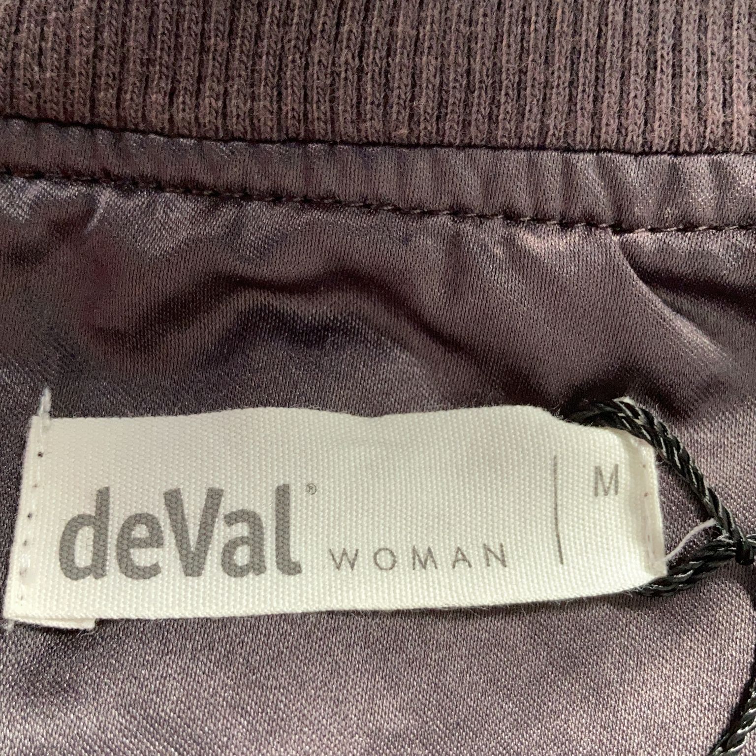 DeVal Woman