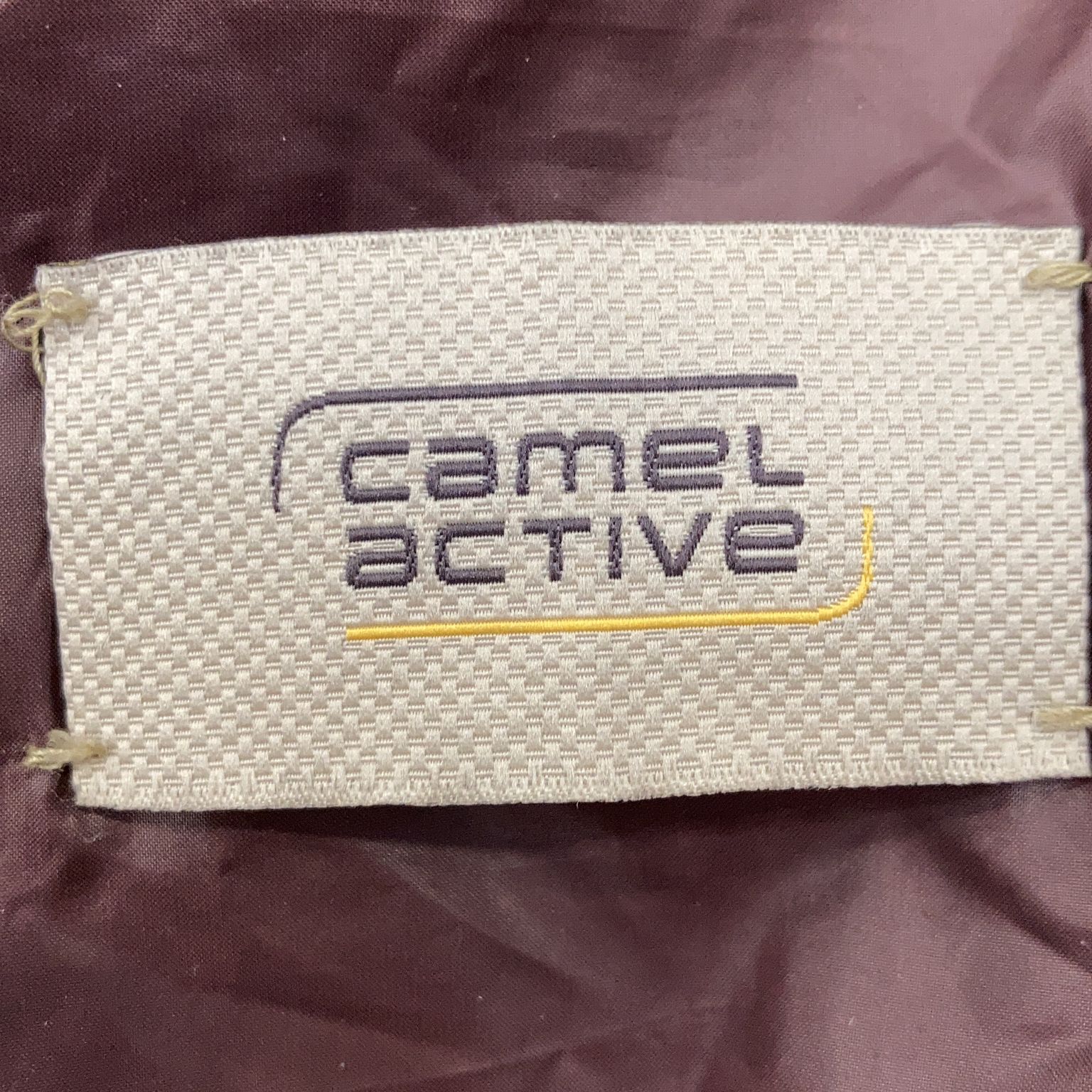 Camel Active