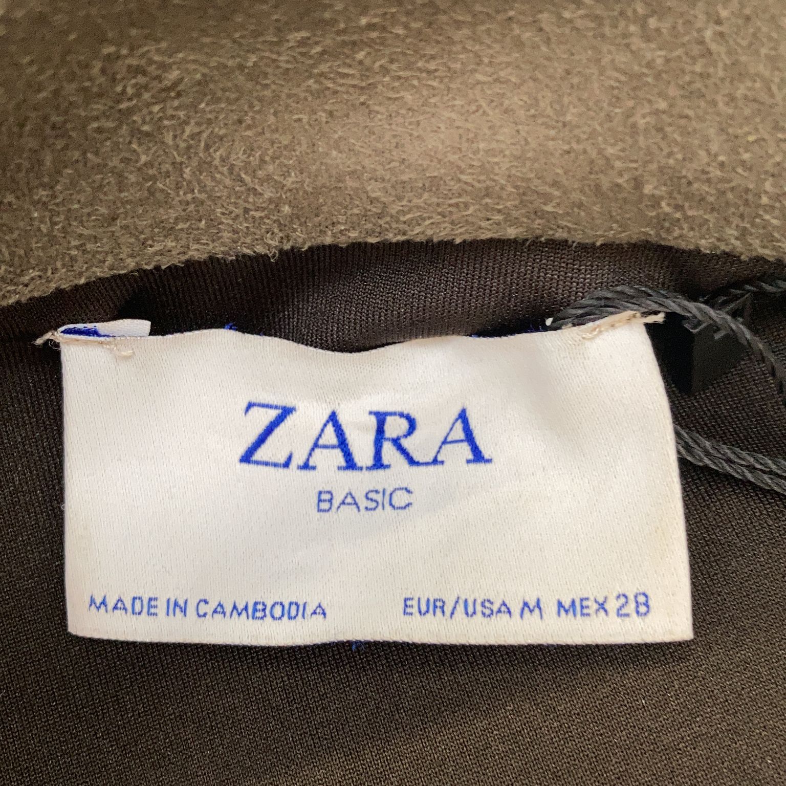 Zara Basic