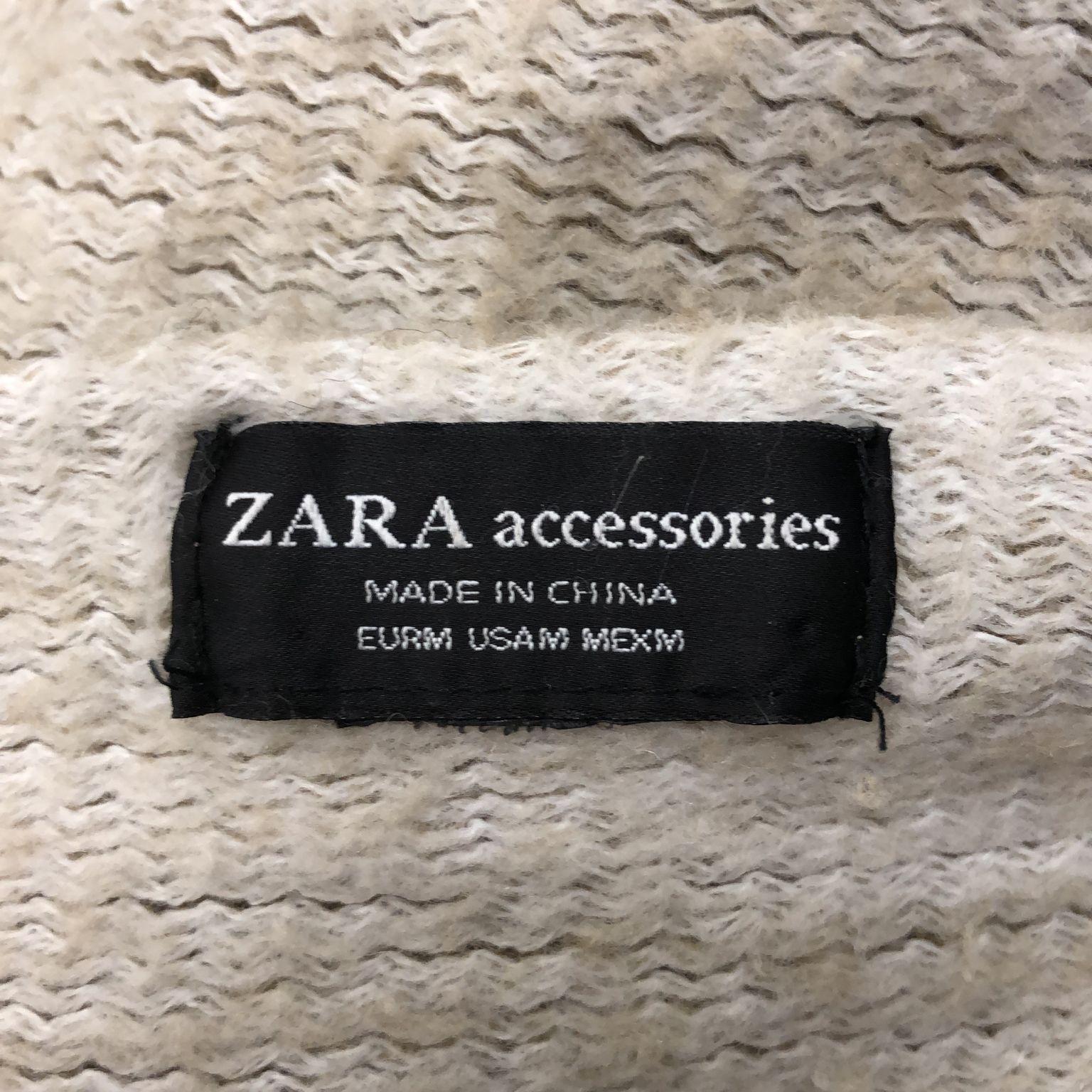 Zara Accessories